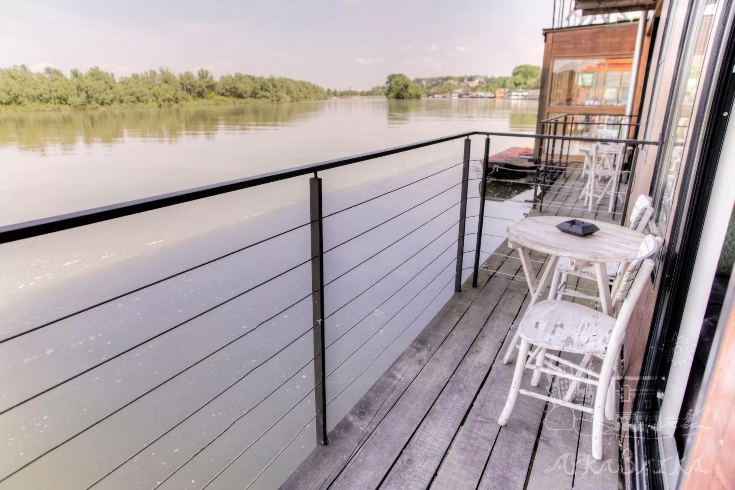 Spring in ArkaBarka 2- Floating Dream Rooms and Apartments