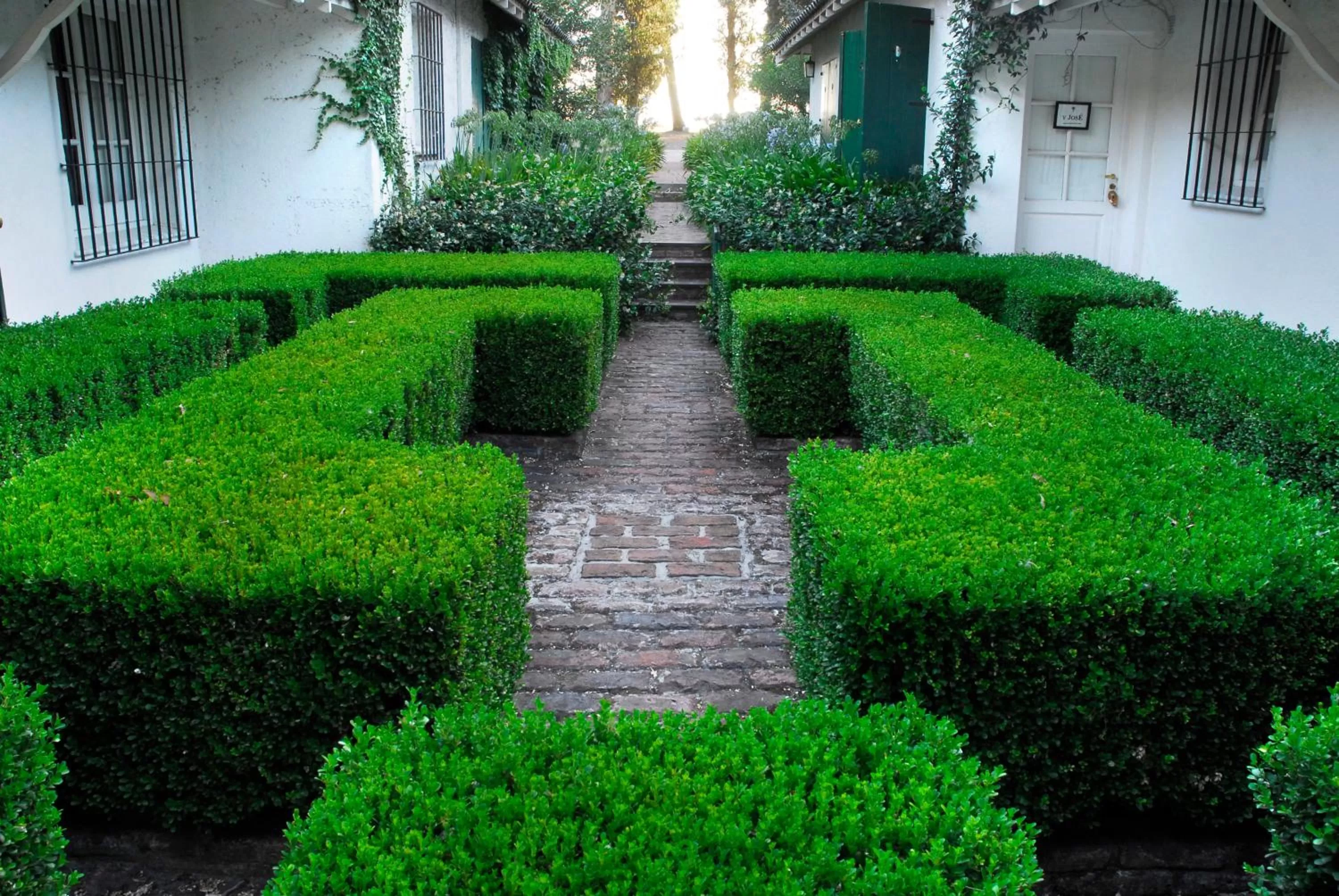 Patio in Estancia Ave María