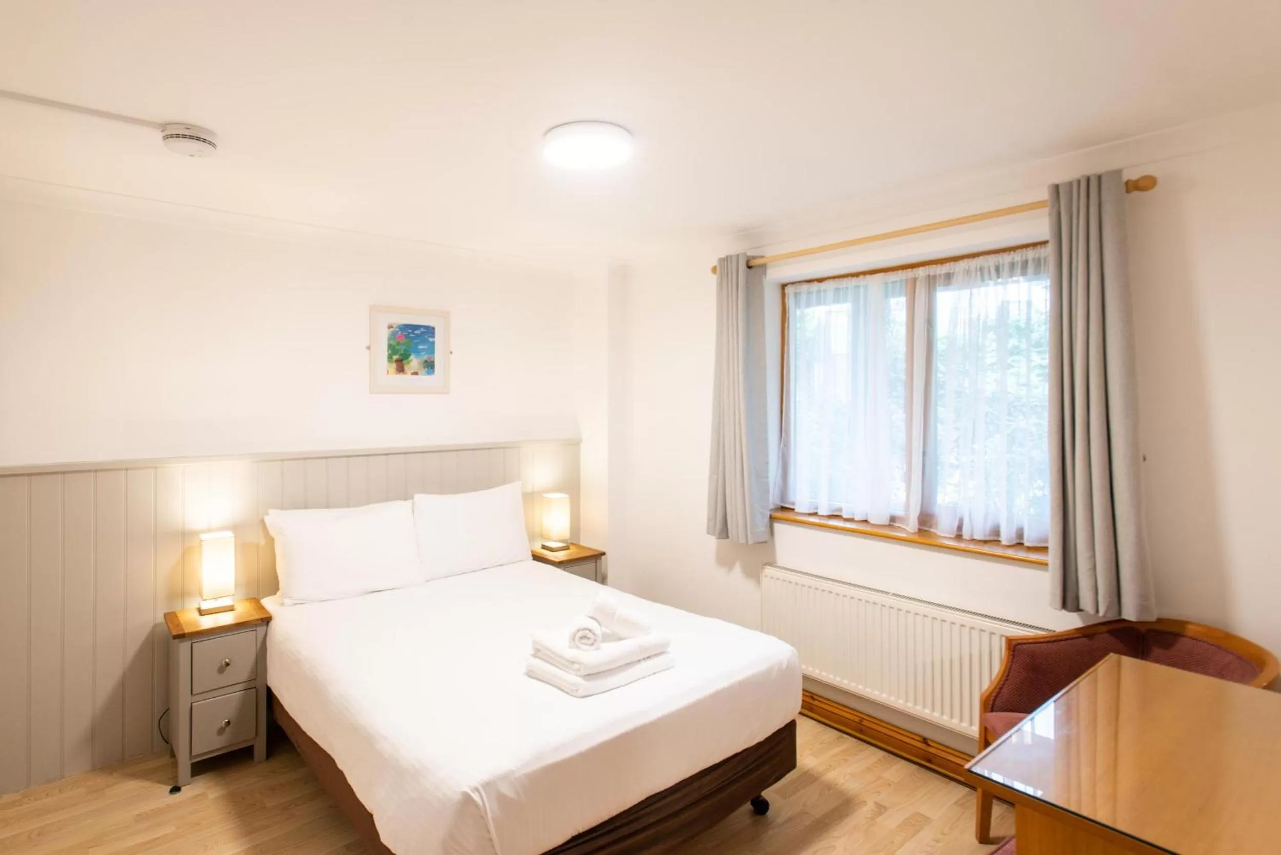 Bedroom, Bed in Tregenna Castle Resort