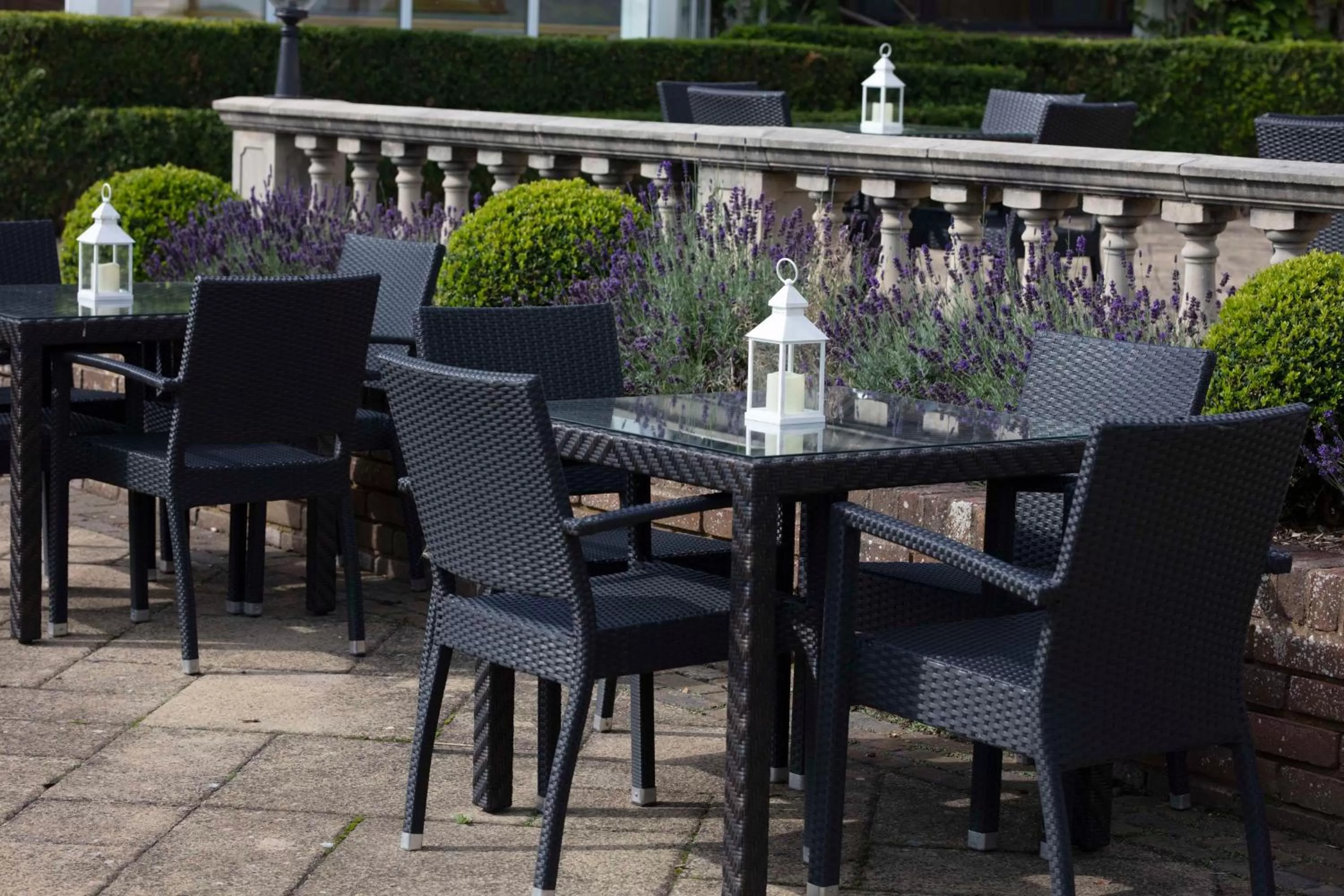 Inner courtyard view in Oxford Belfry Hotel & Spa