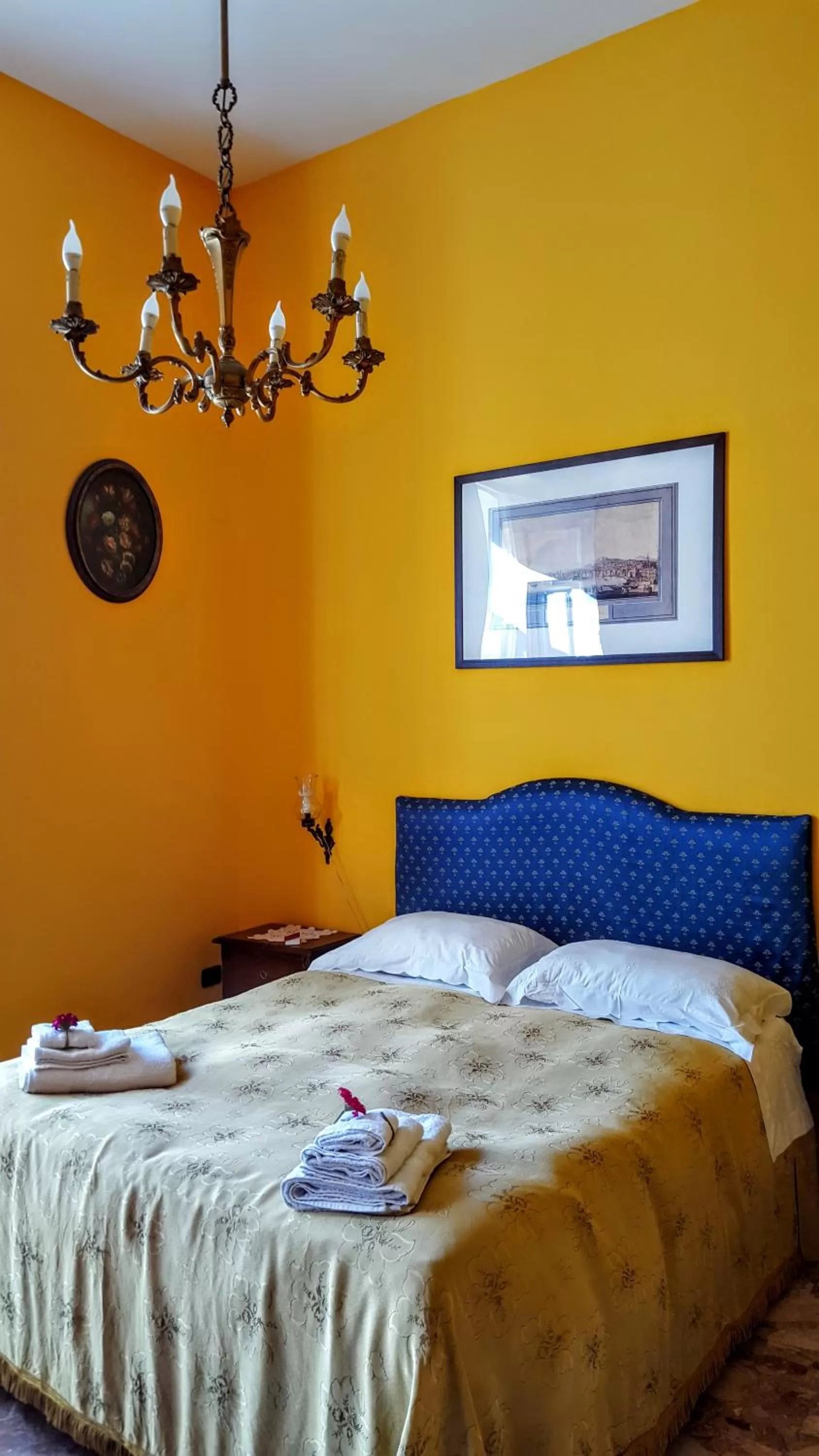 Photo of the whole room, Bed in A Casa di Mamma