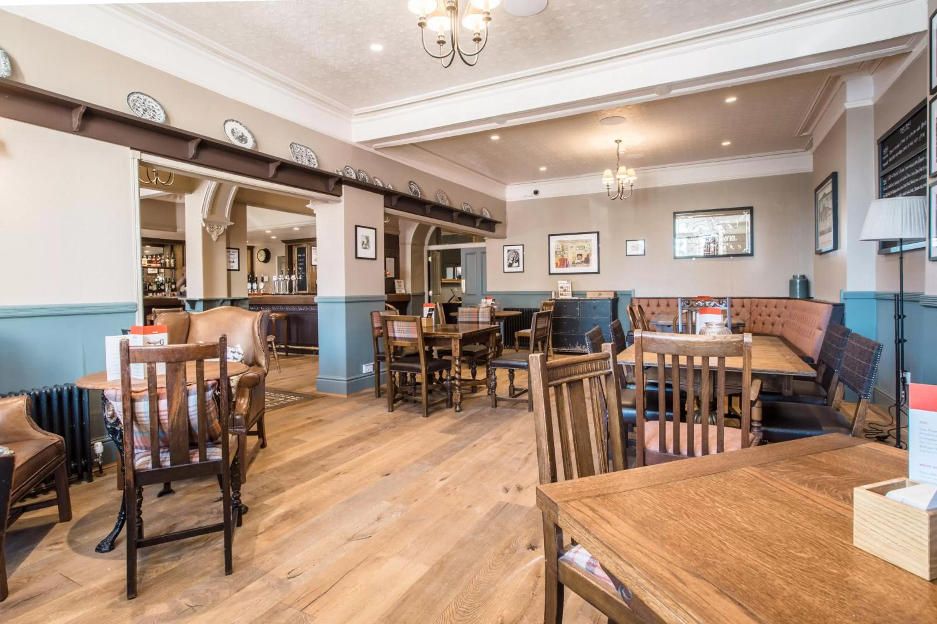 Restaurant/places to eat in The George Hotel