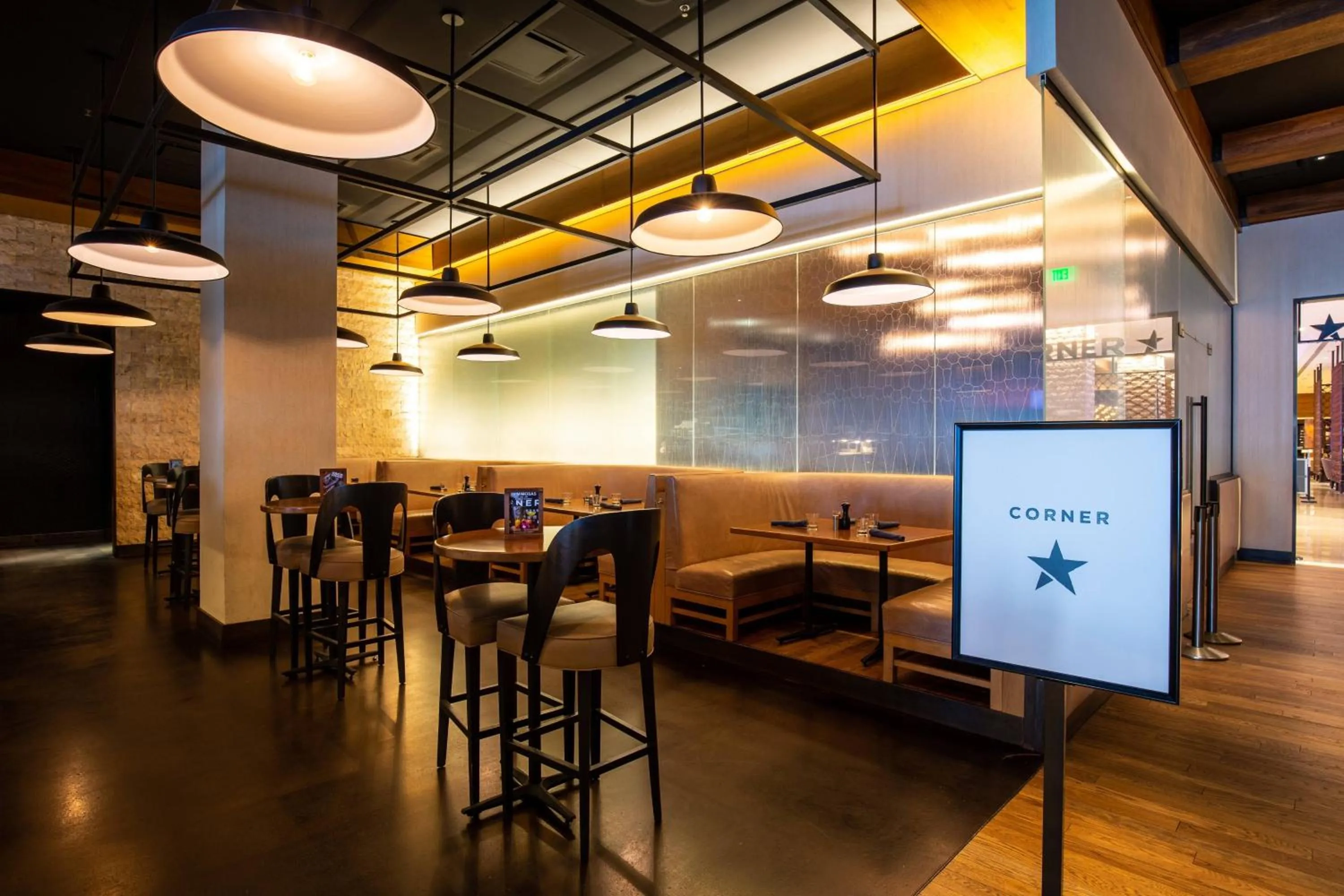 Restaurant/places to eat in JW Marriott Austin