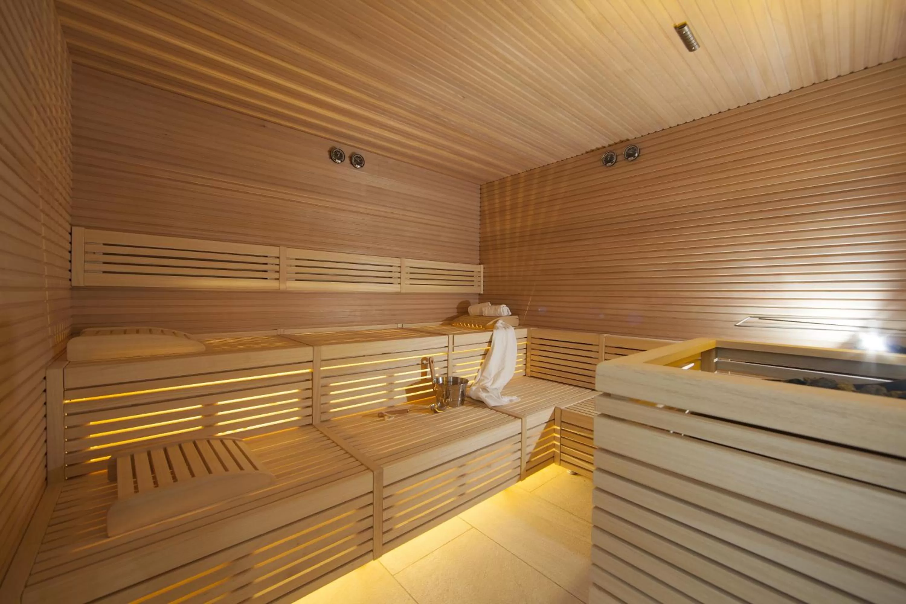 Spa and wellness centre/facilities in Aparthotel Wellness Villa di Bosco