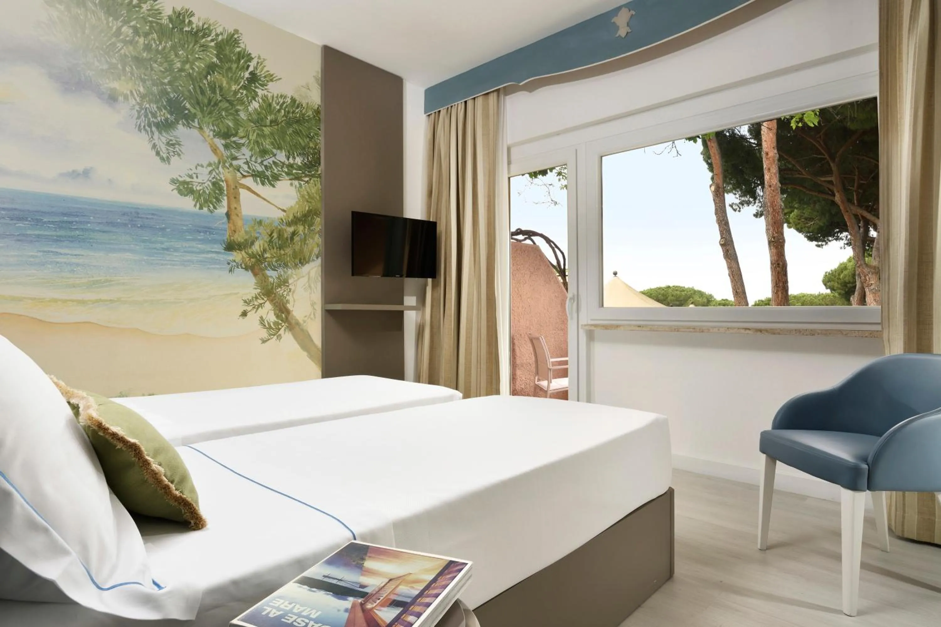 Bedroom, Bed in Golf Hotel Punta Ala