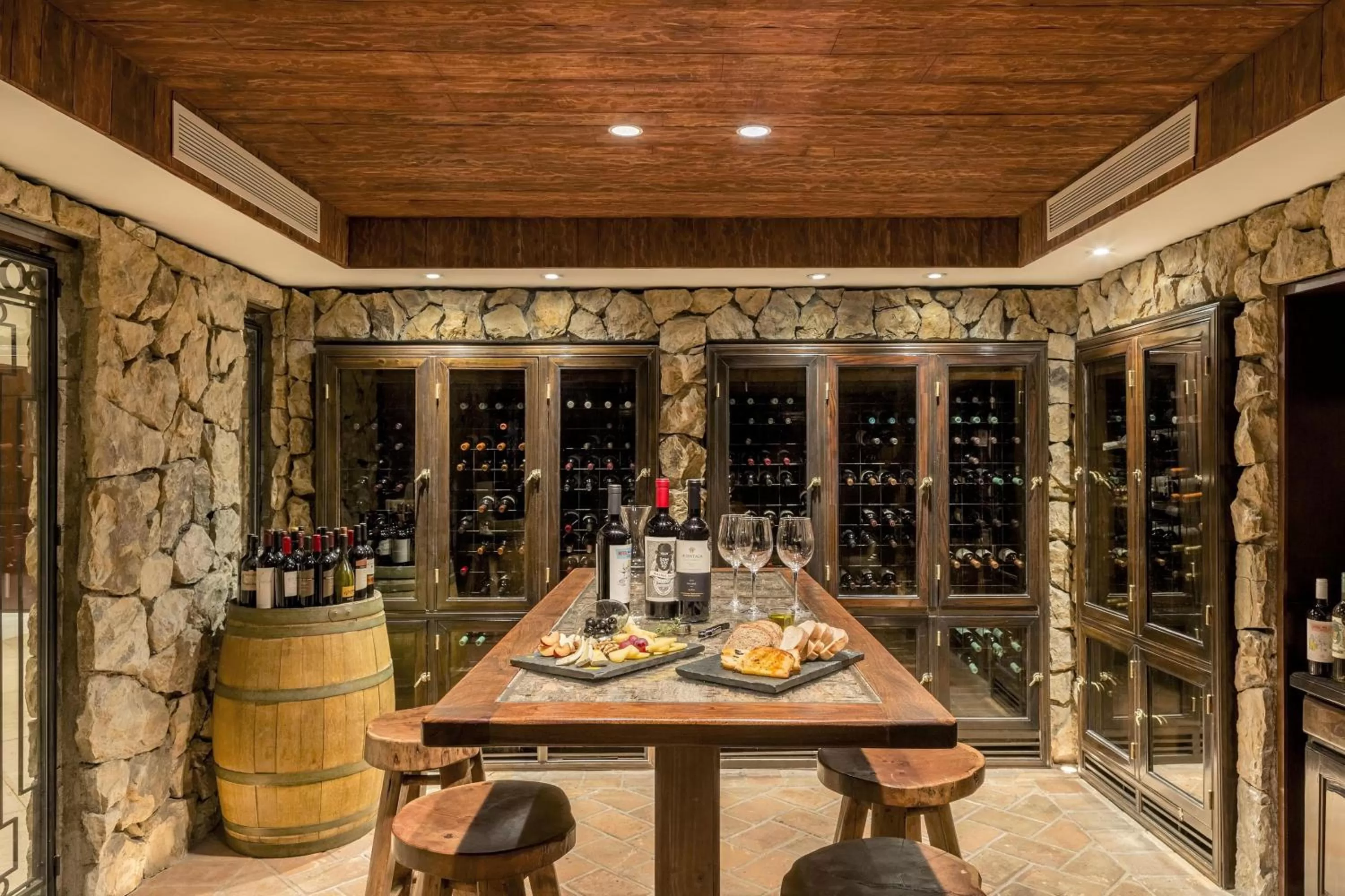 Restaurant/places to eat in Sheraton Mendoza Hotel