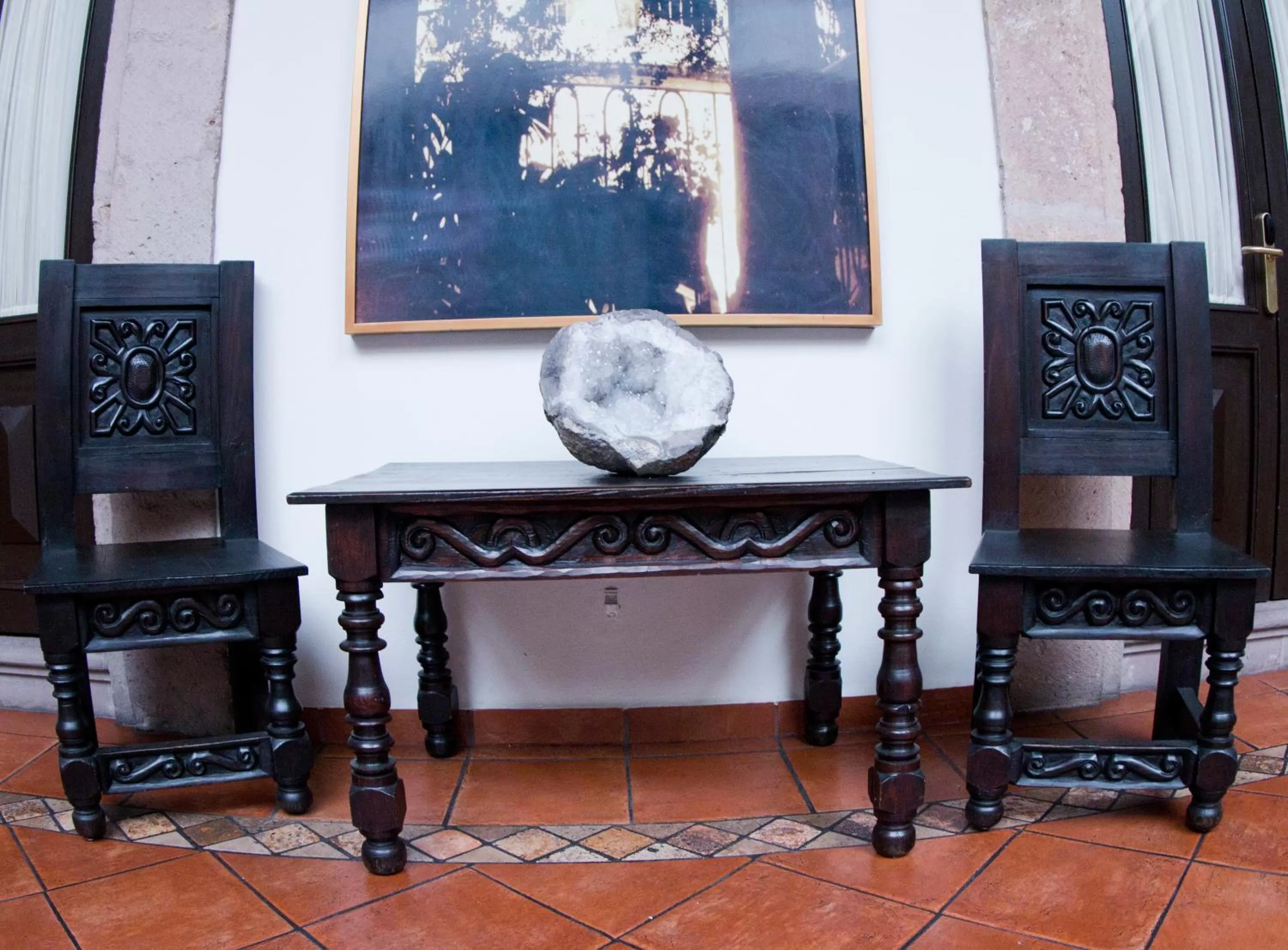 Seating area in Hotel Herencia By Hosting House