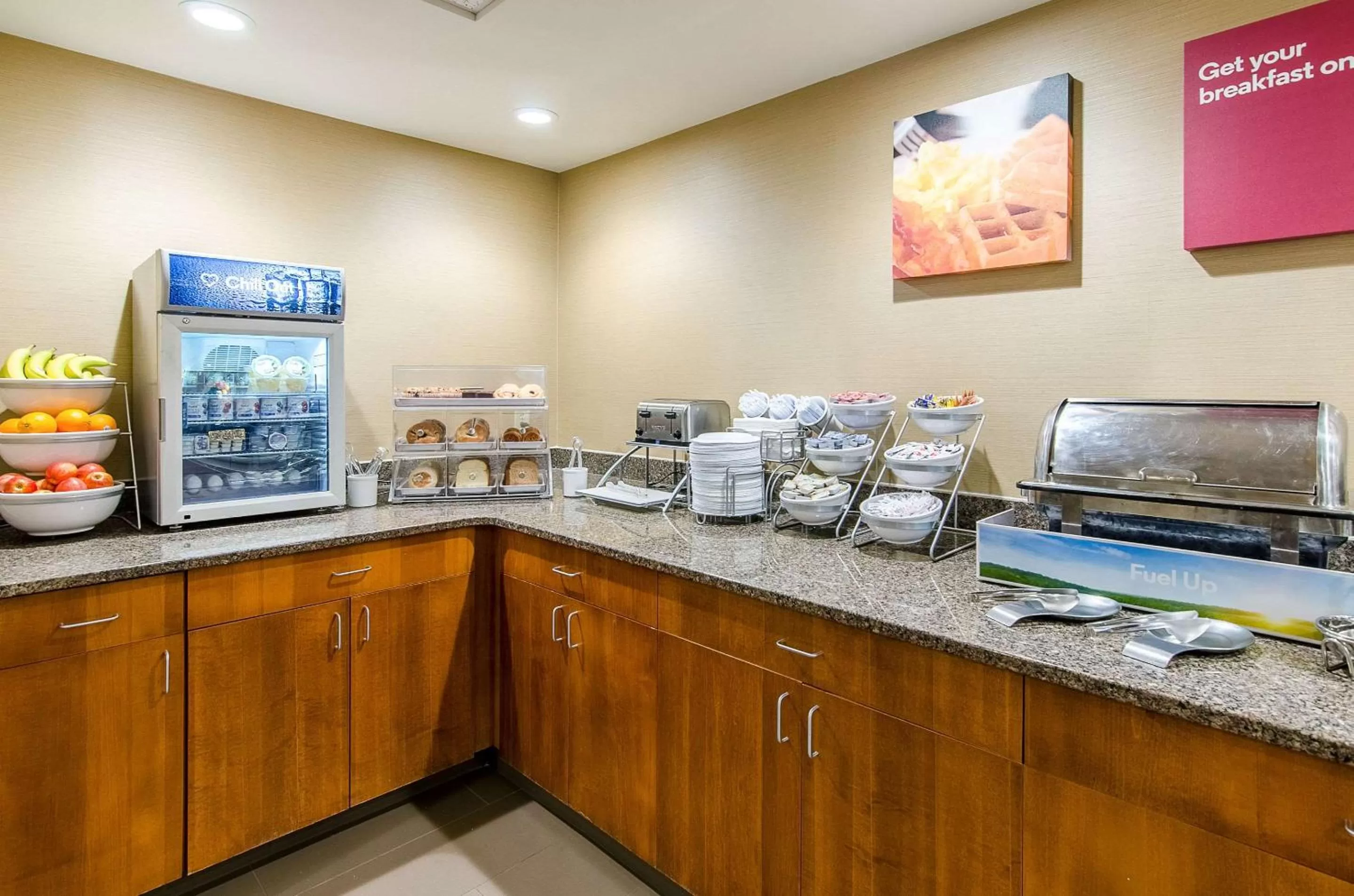 Restaurant/places to eat in Comfort Suites Wytheville