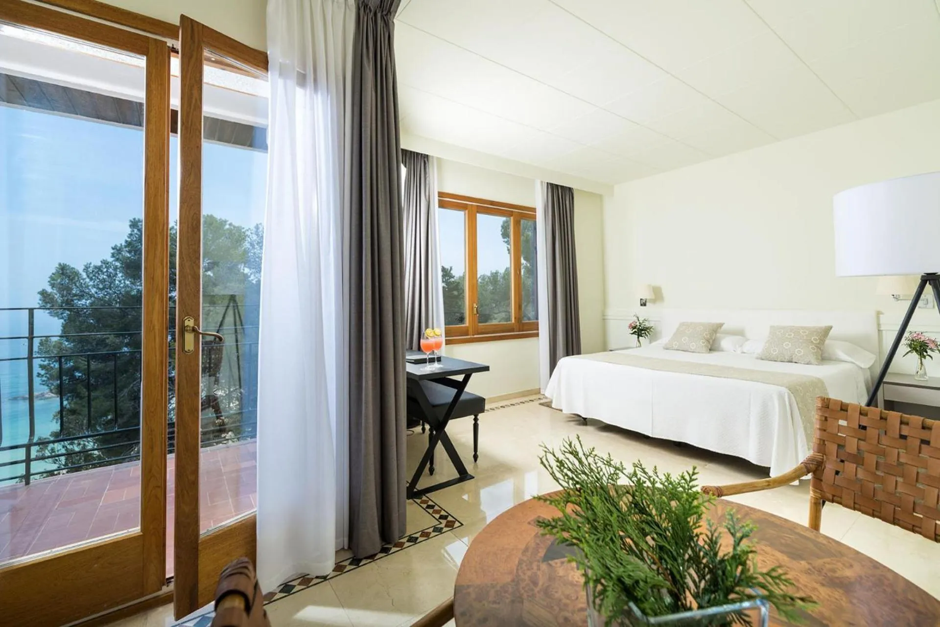 Photo of the whole room, Bed in Hotel Santa Marta