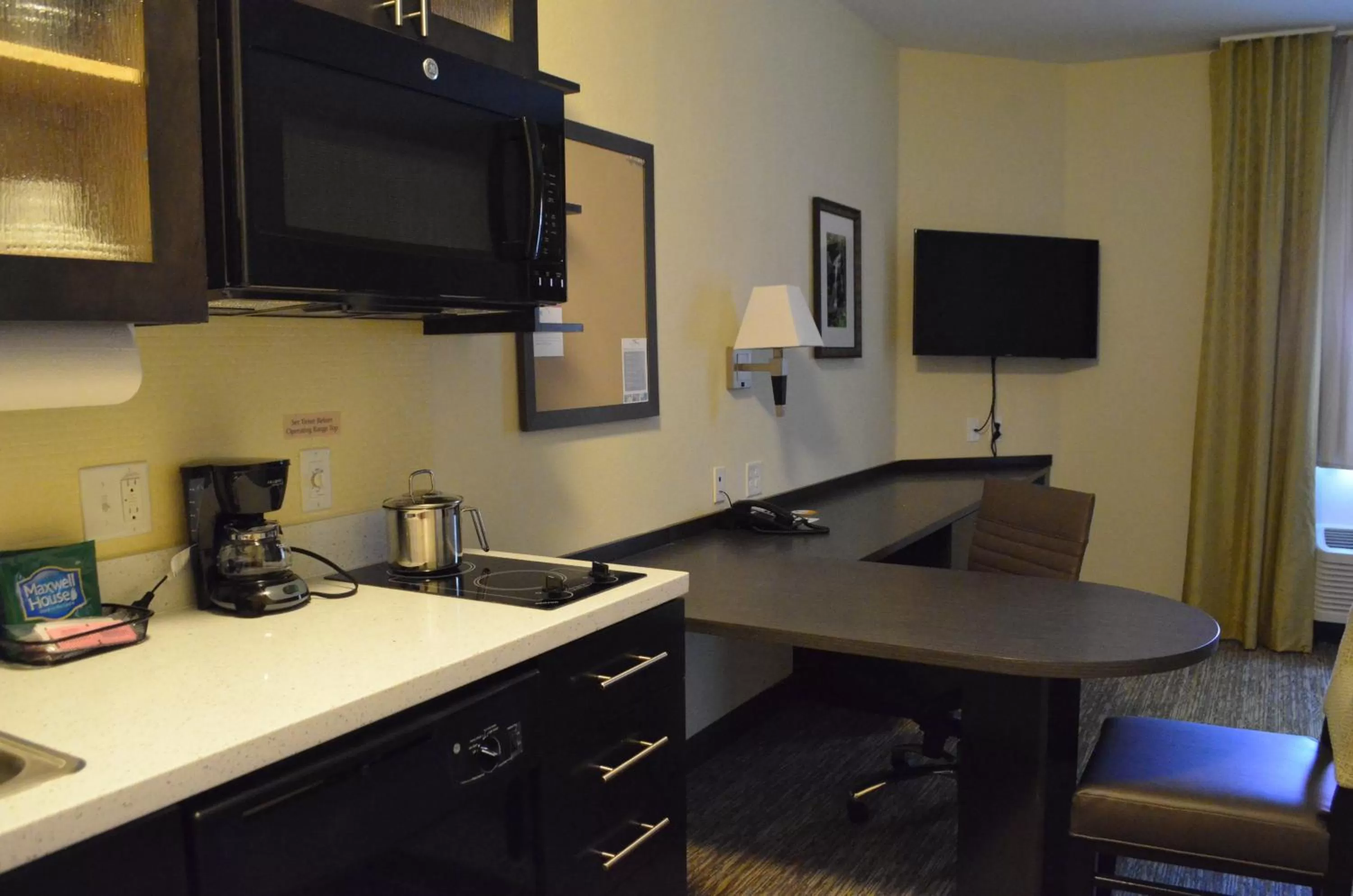 King Studio - Non-Smoking in Candlewood Suites San Antonio Airport by IHG