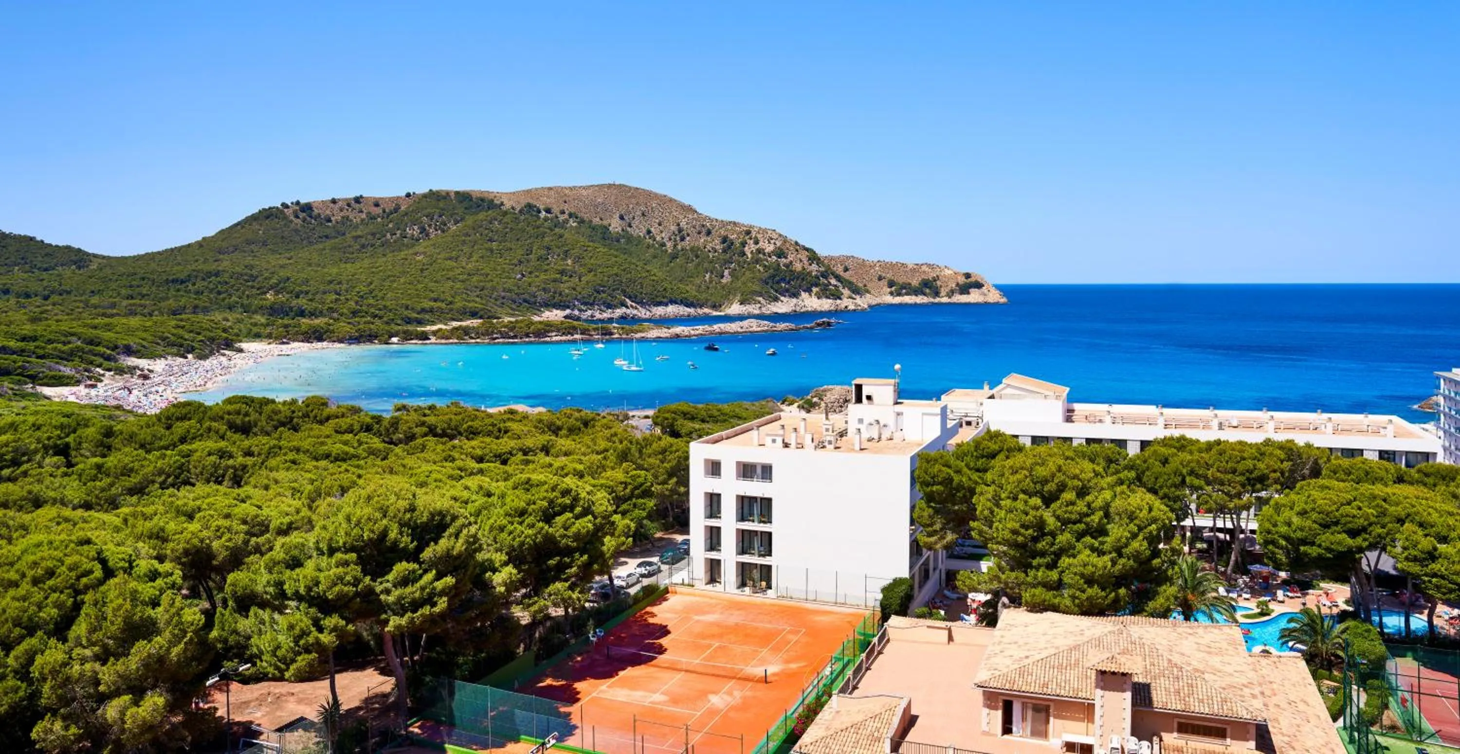 Bird's eye view in Hotel & Spa S'Entrador Playa