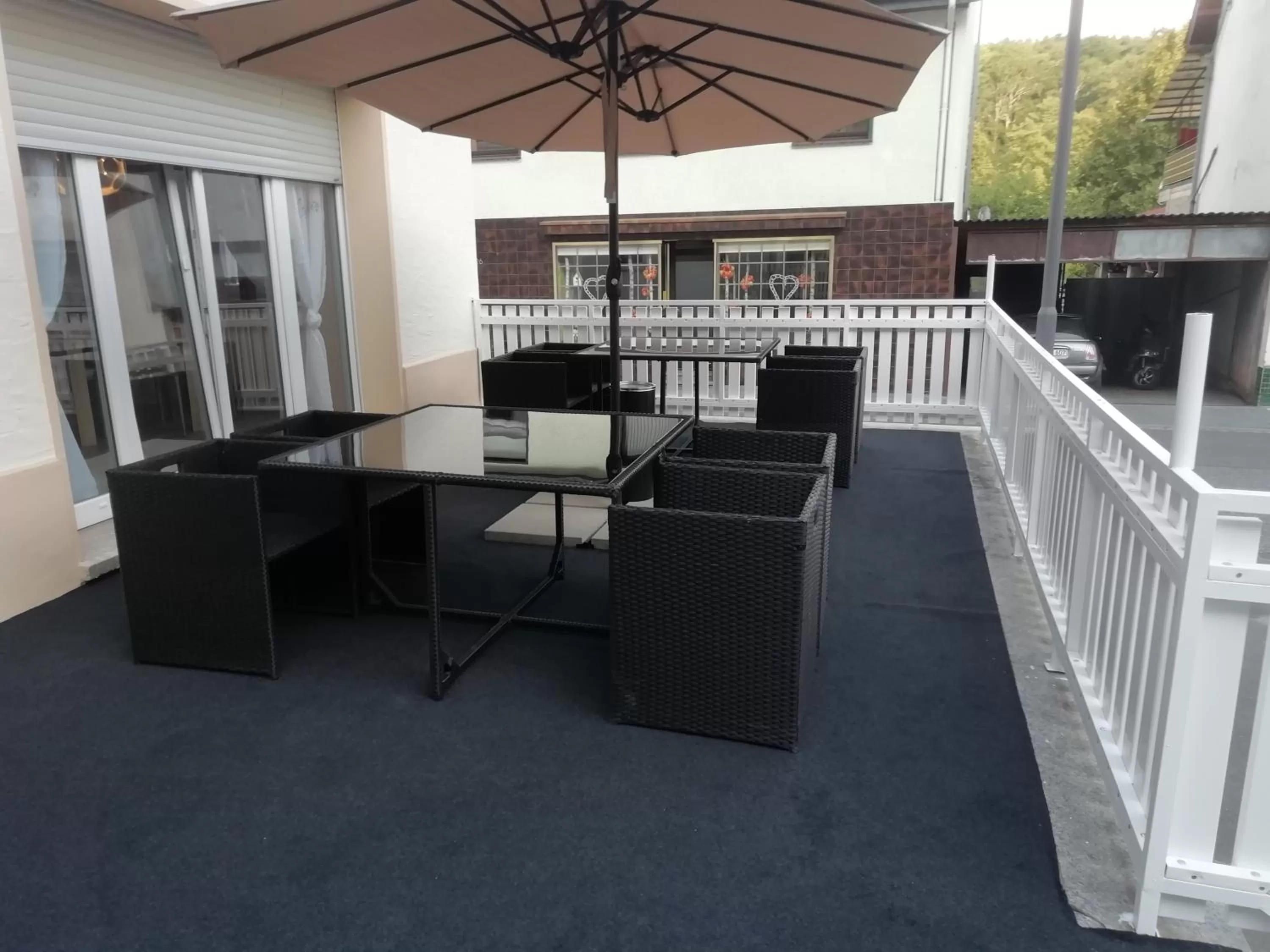 On-site shops in Gästehaus - Café Frank