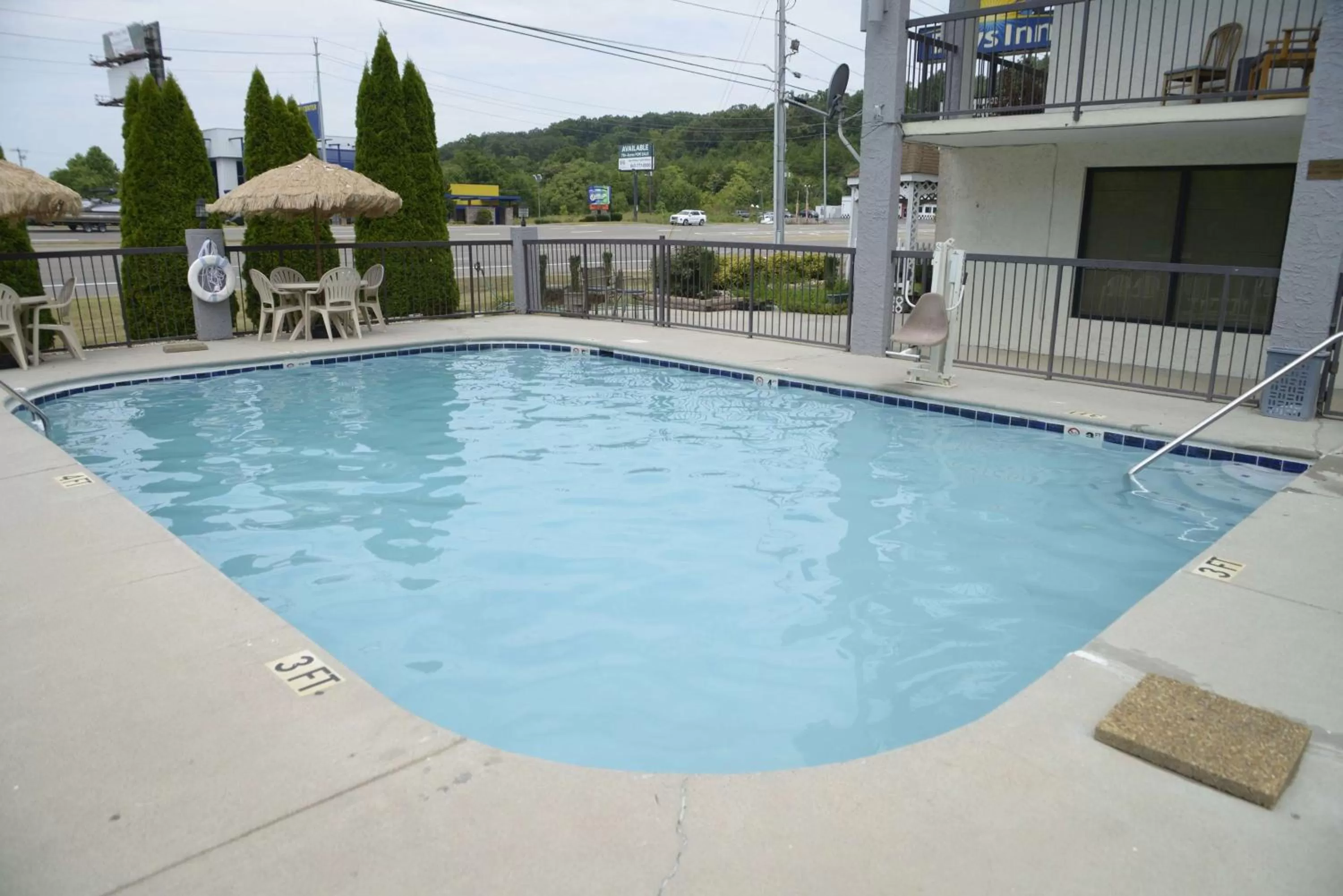 Pool view in Days Inn by Wyndham Kodak/Sevierville Intrstate SmokeyMntns