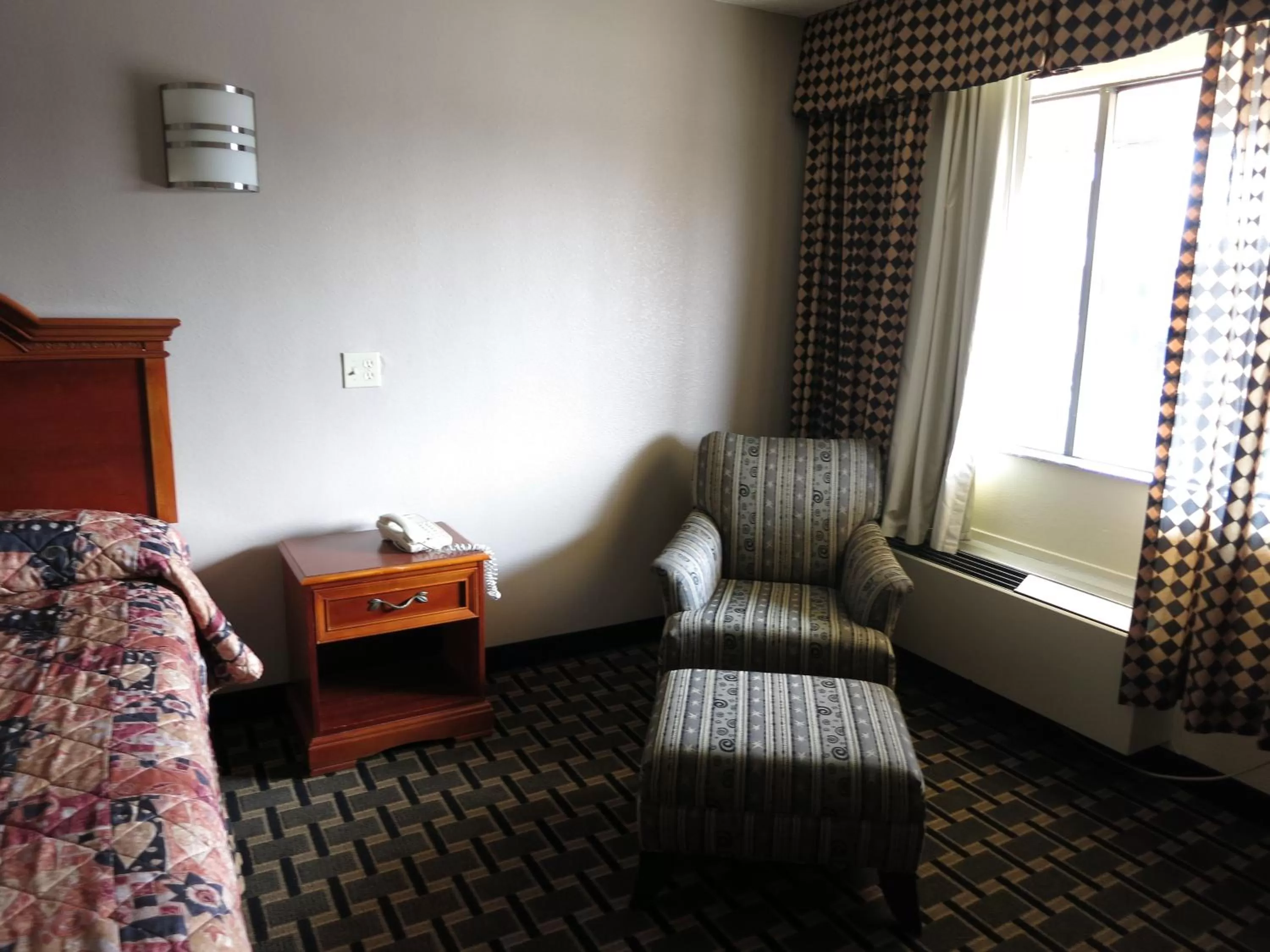 Photo of the whole room in The inn at Mexia