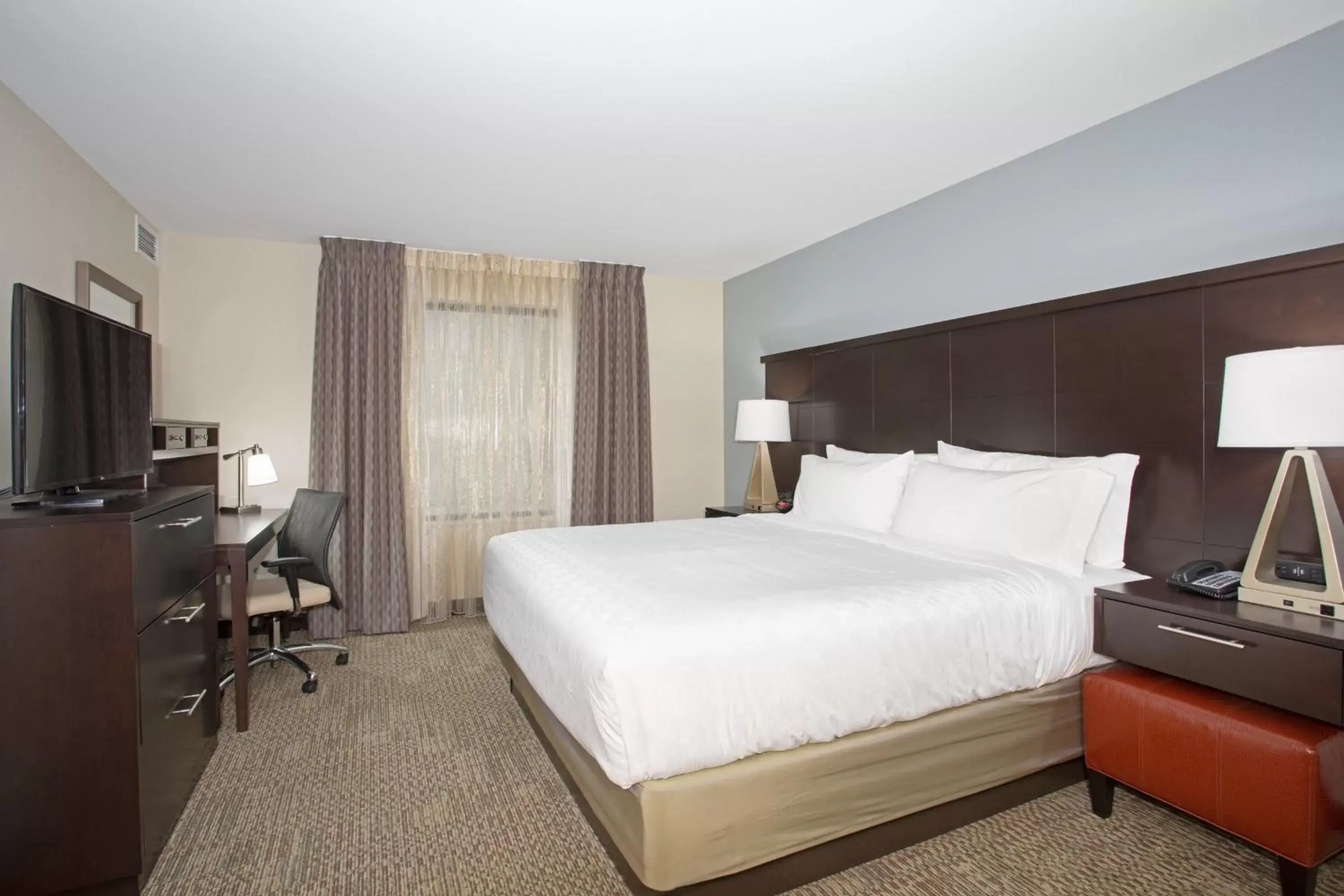 Two- Bedroom Suite with One King and One Queen - Non-Smoking in Staybridge Suites Denver South - Highlands Ranch, an IHG Hotel Two- Bedroom Suite with One King and One Queen - Non-Smoking in Staybridge Suites Denver South - Highlands Ranch, an IHG Hotel