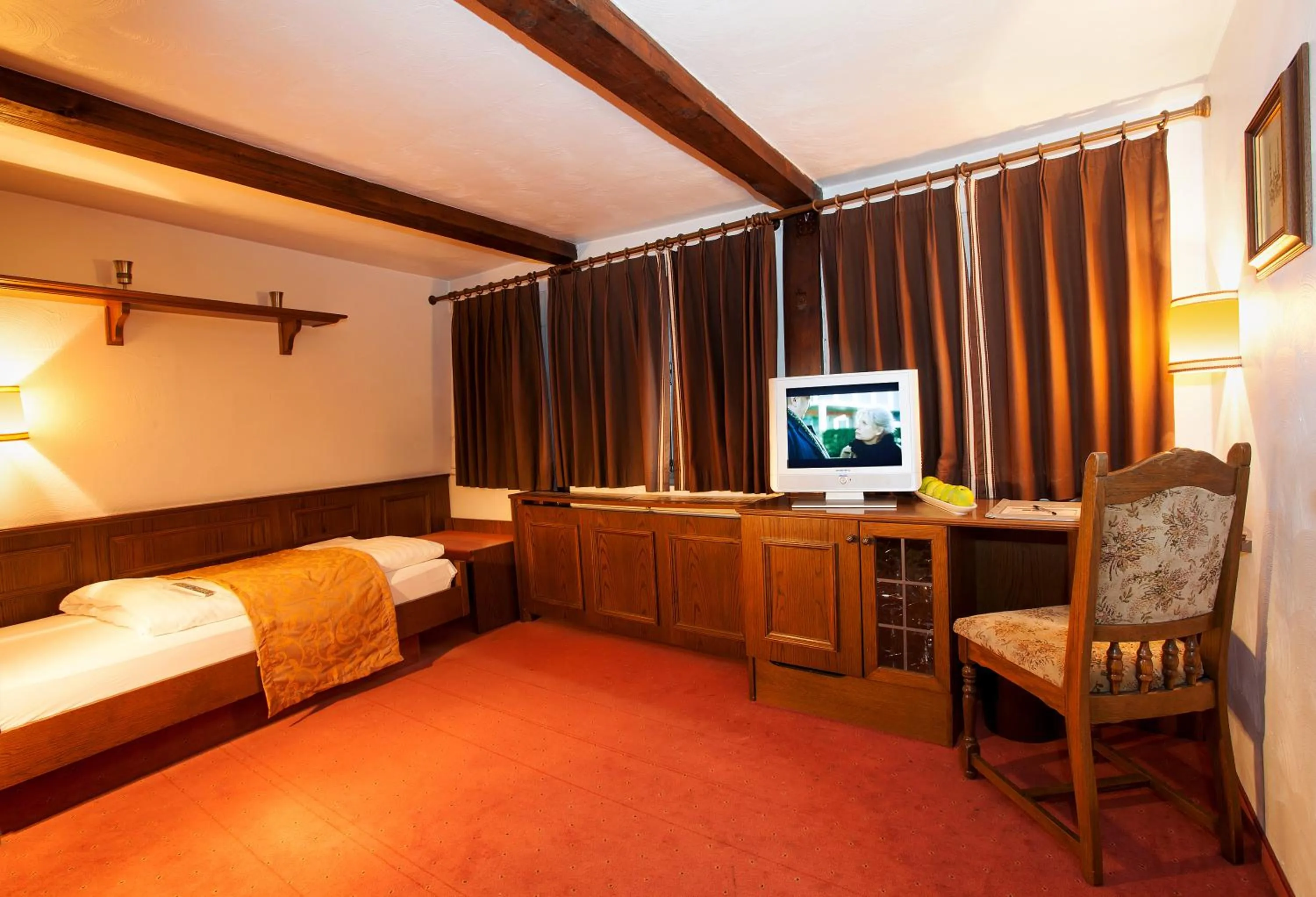 TV and multimedia, Bed in Hotel Ritter St. Georg