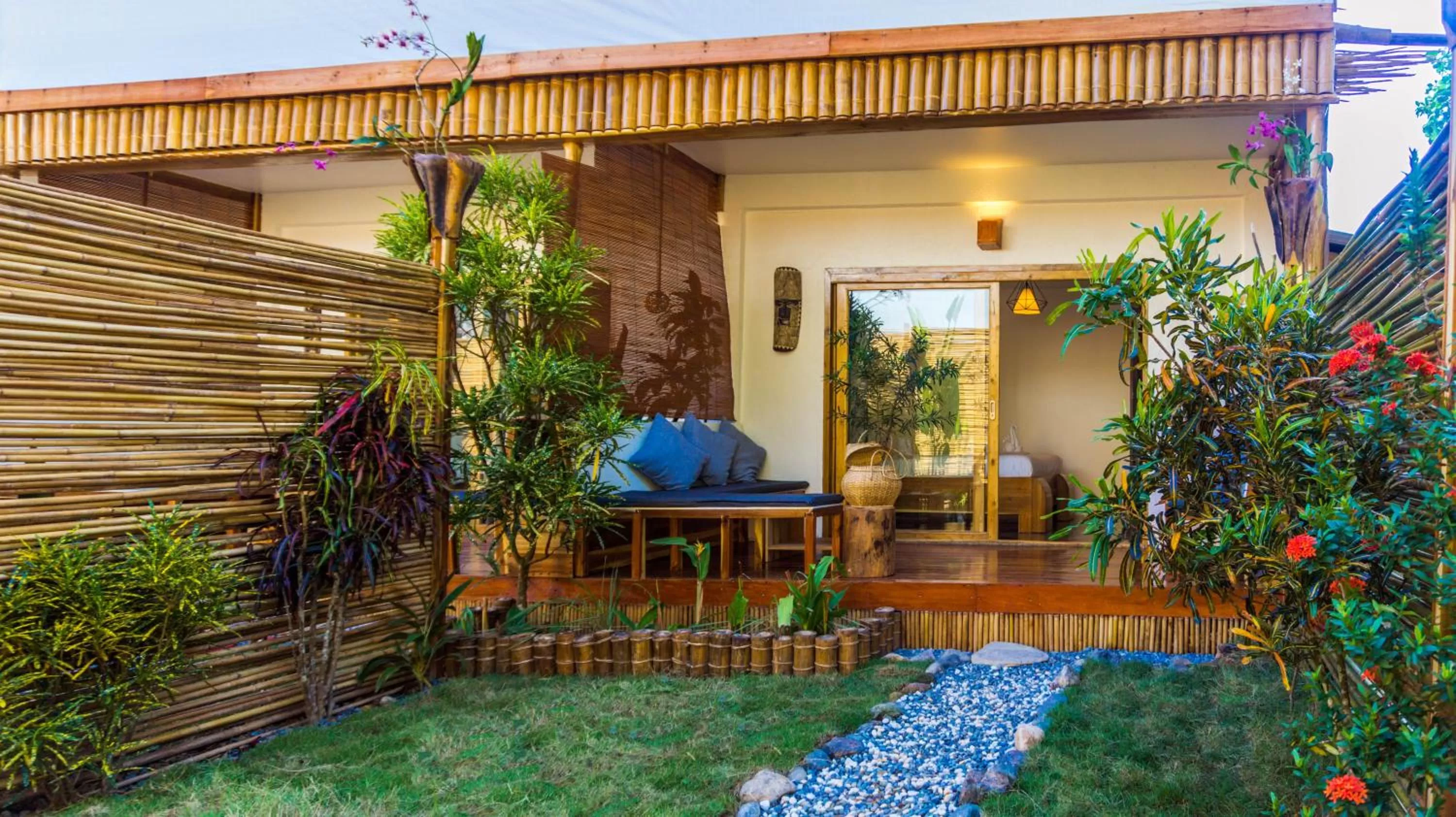 Facade/entrance in Focus Rooms