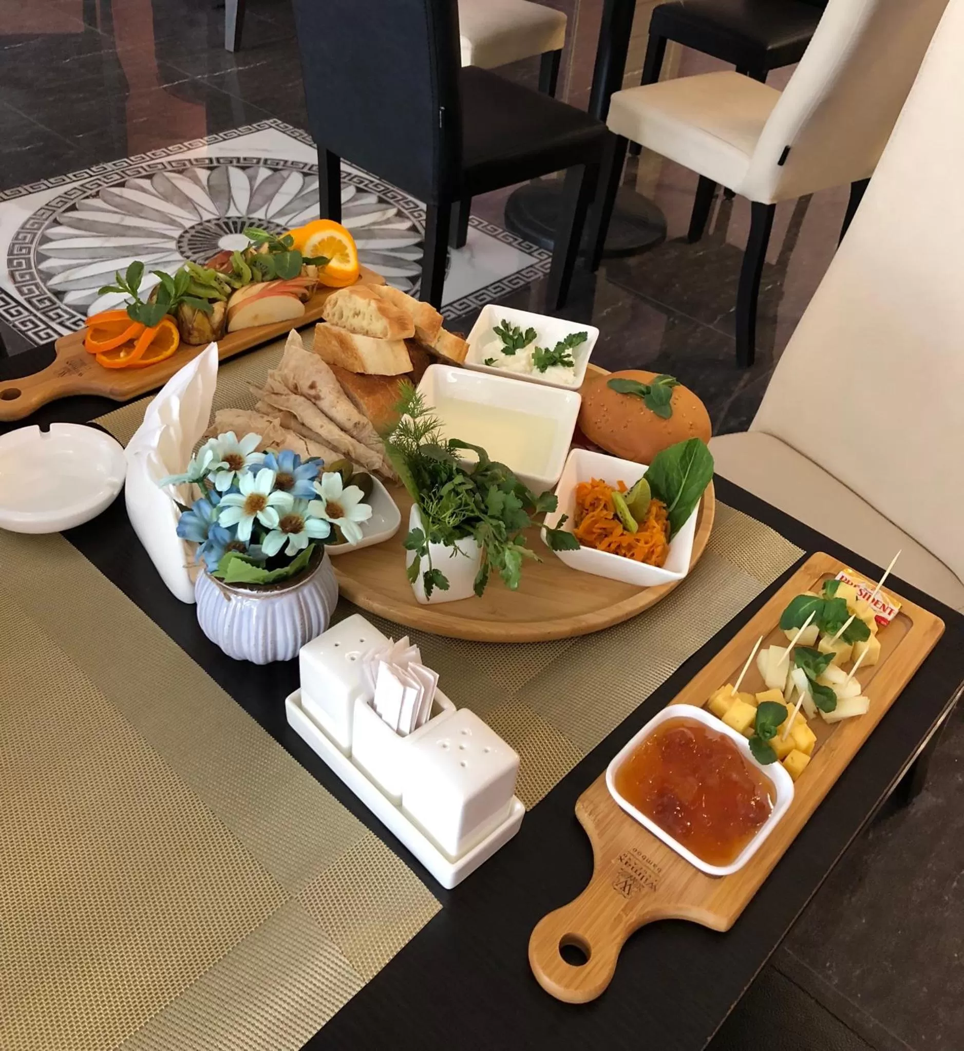 Breakfast in Nork Boutique Hotel