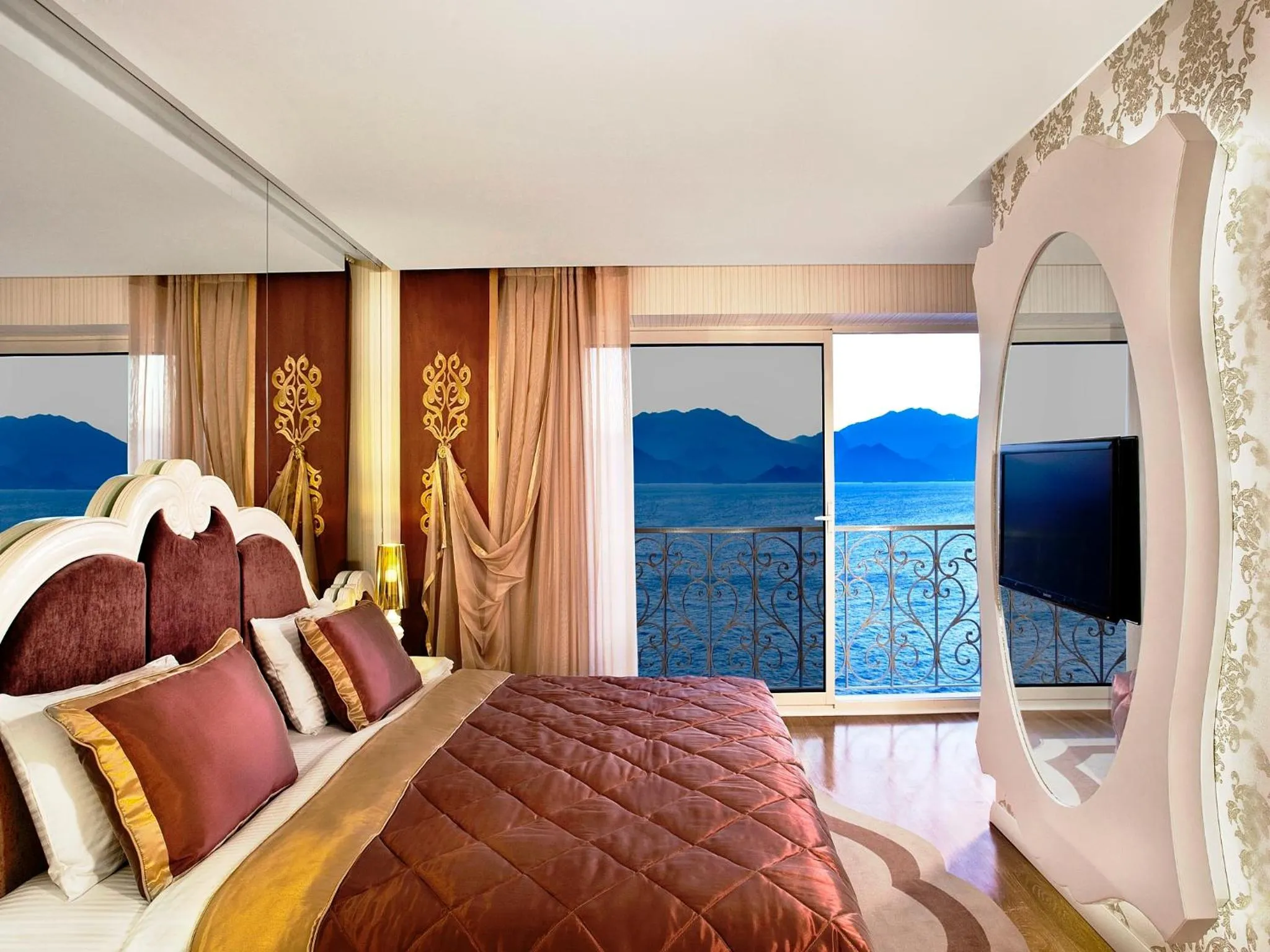 Junior Suite with Sea View in La Boutique Hotel & Suites - Adults Only