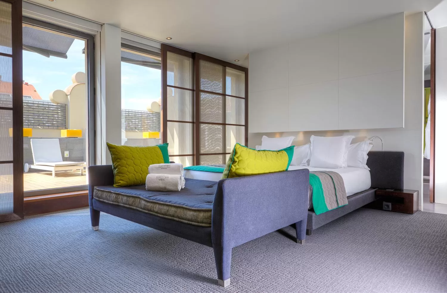 Bed in Sixtytwo Hotel