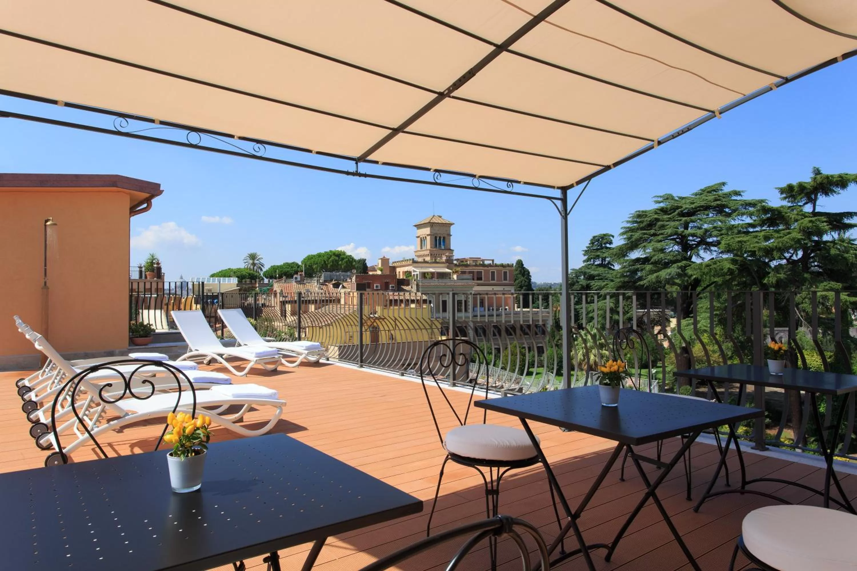 Decorative detail in Hotel Degli Artisti