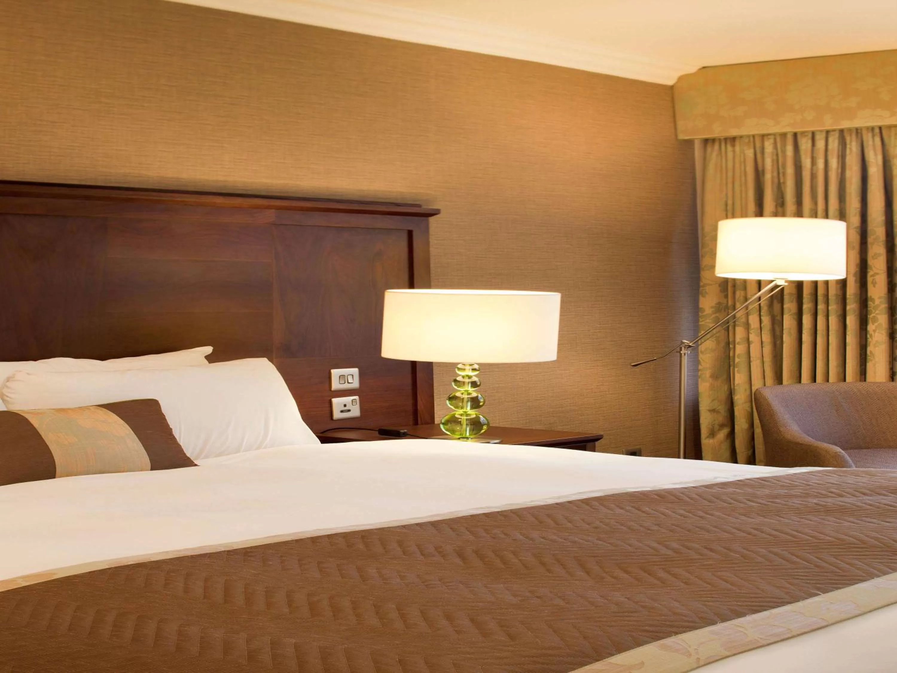 Photo of the whole room, Bed in Winchester Wessex Hotel by Sunday