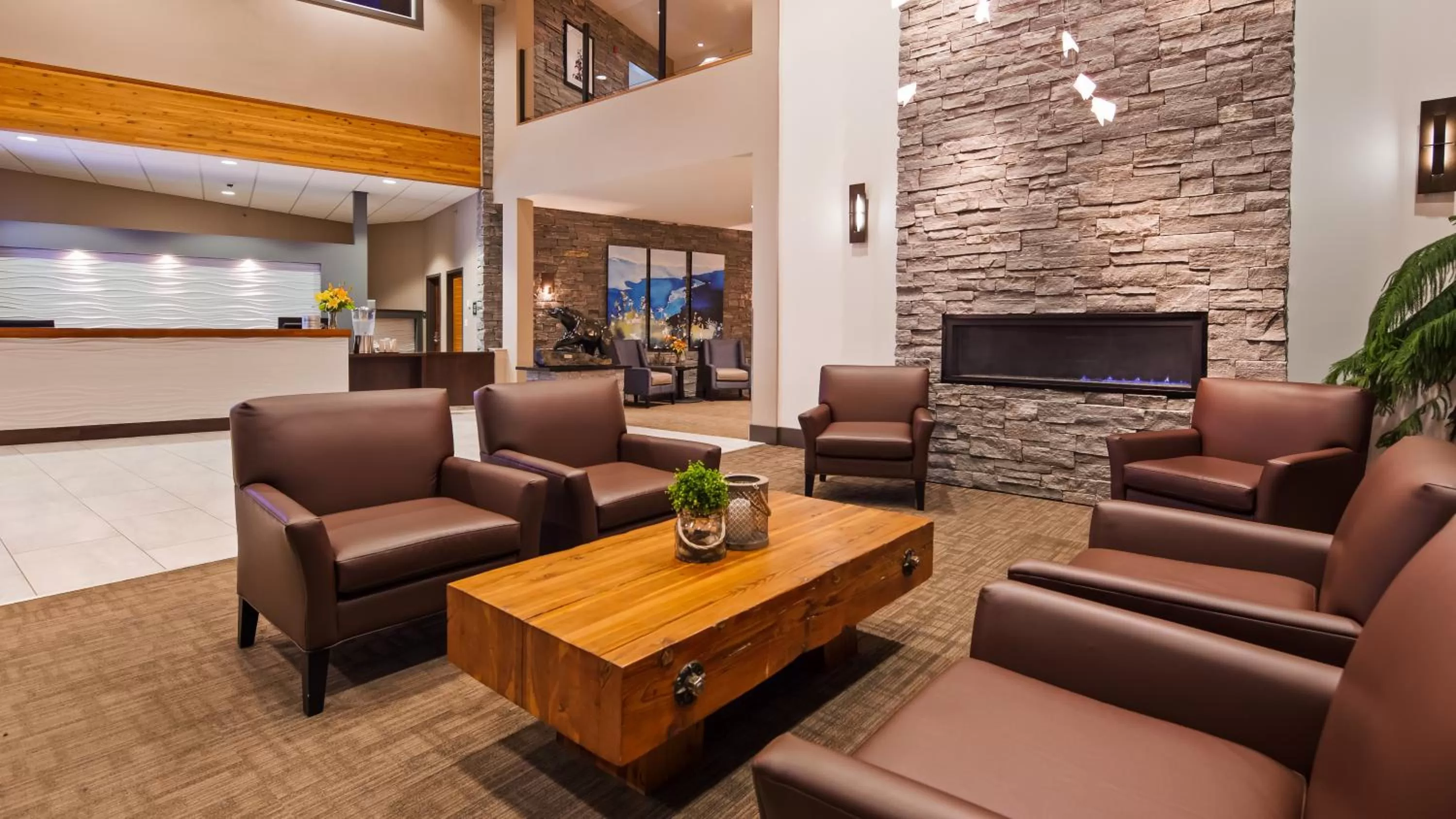 Lobby or reception in Best Western Plus Revelstoke