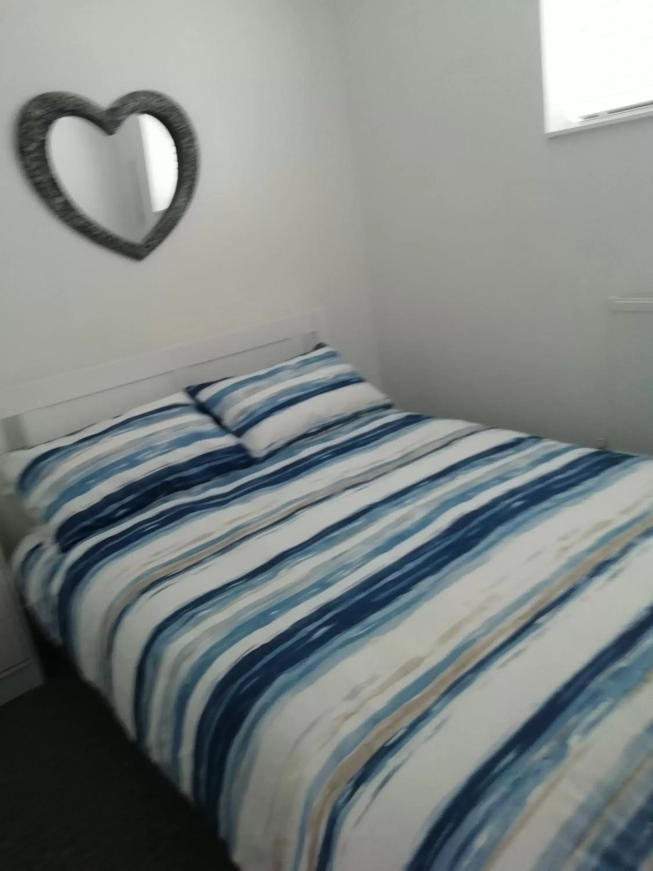 Single Room - single occupancy in The Antelope Hotel Single Room - single occupancy in The Antelope Hotel