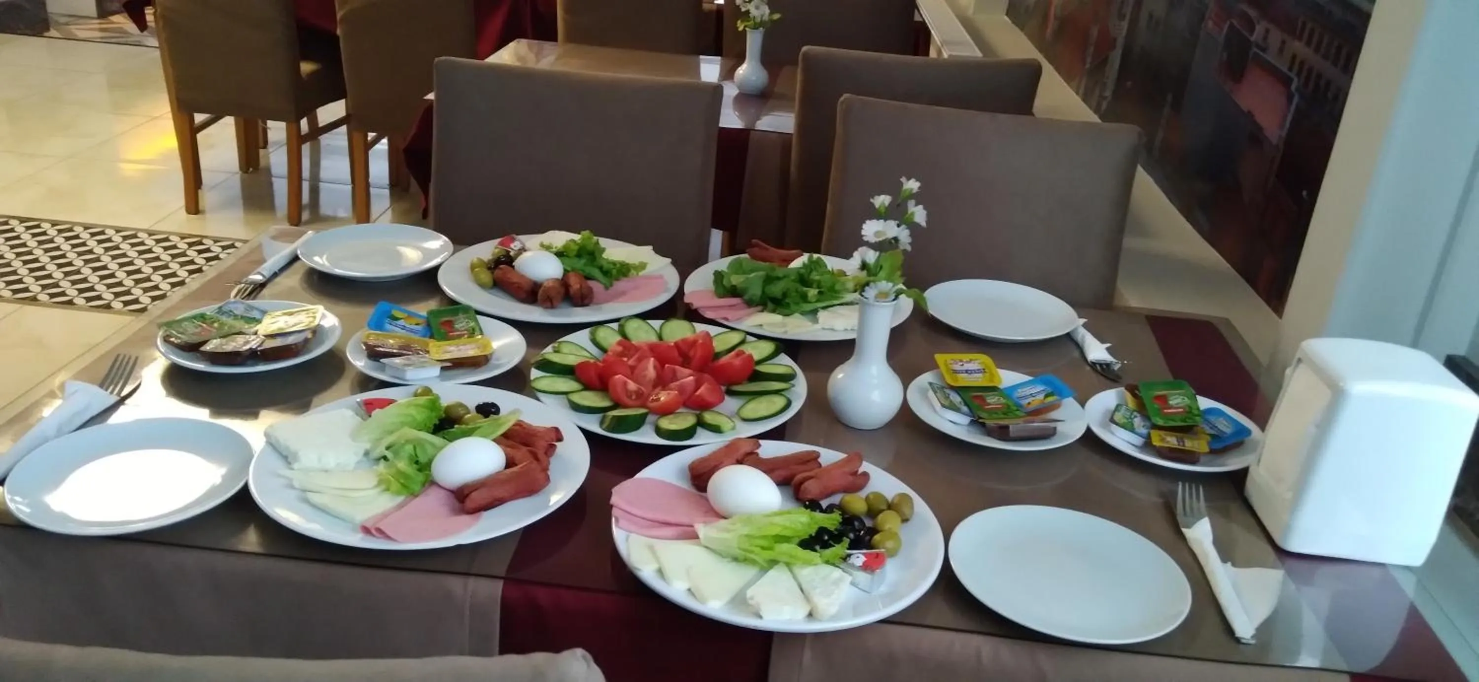 Restaurant/places to eat in Hotel Yesilpark