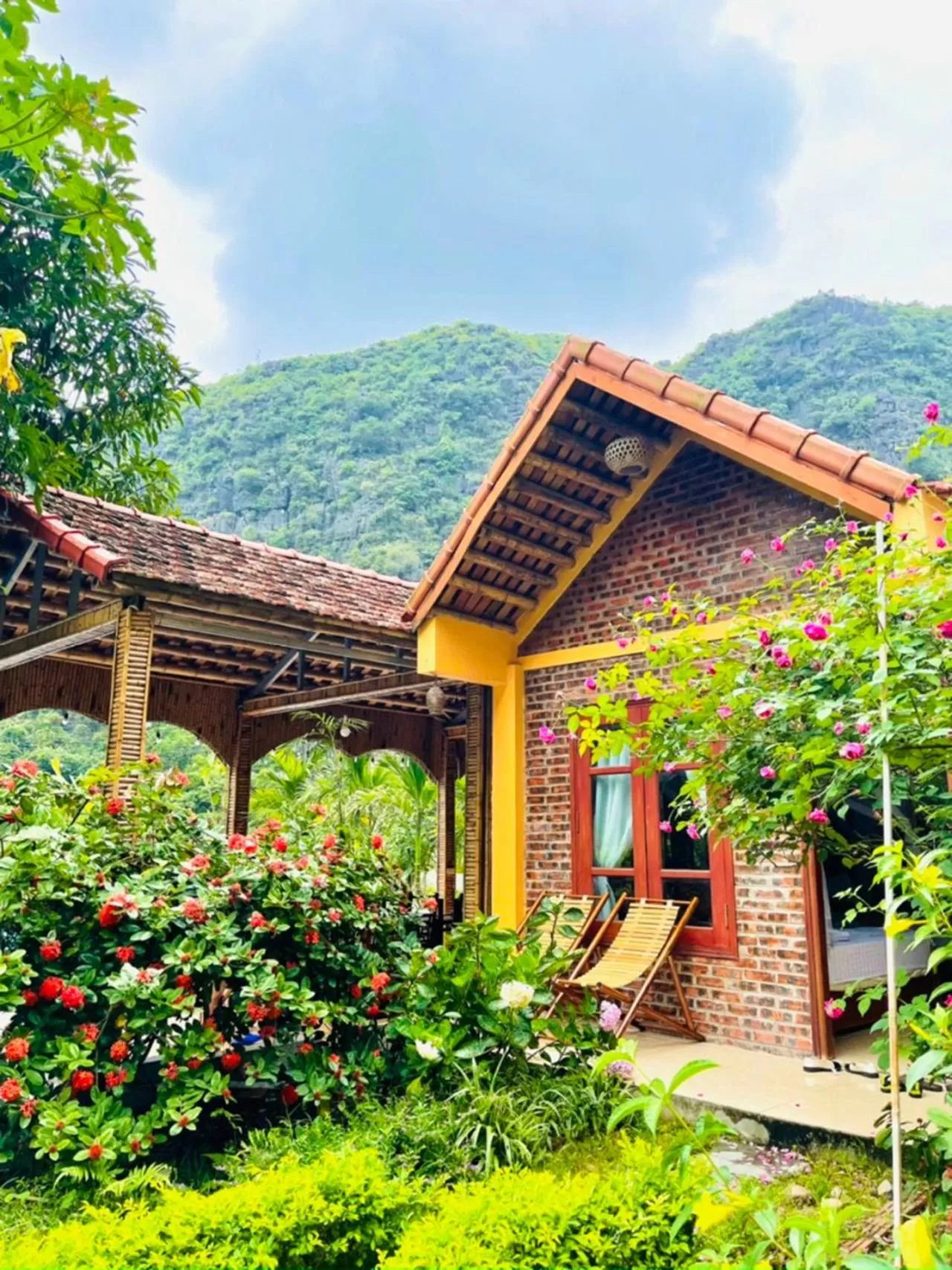 Triple Room with Mountain View in Tam Coc Luxury Homestay