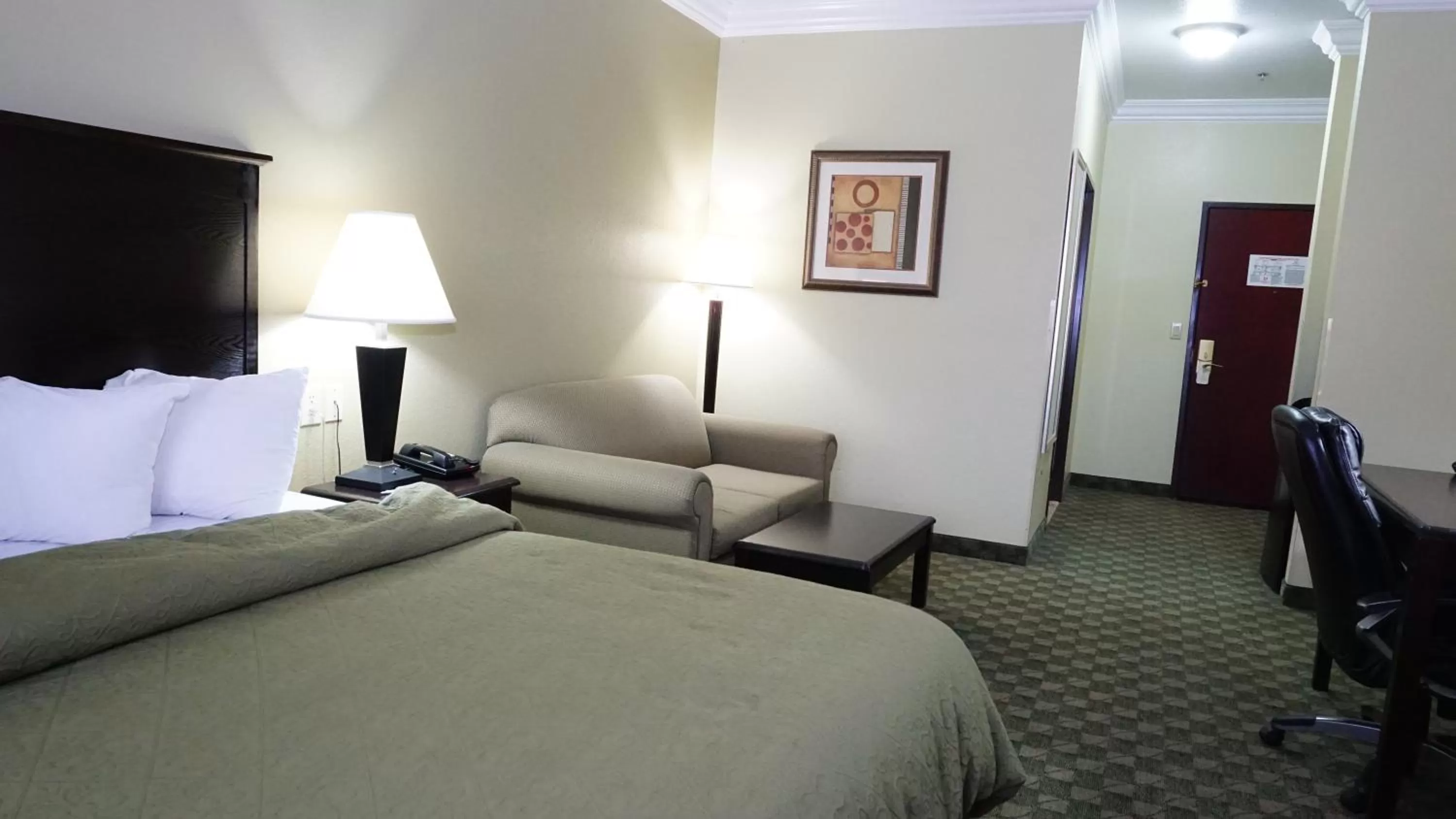 Bed in Scottish Inns - Cresson