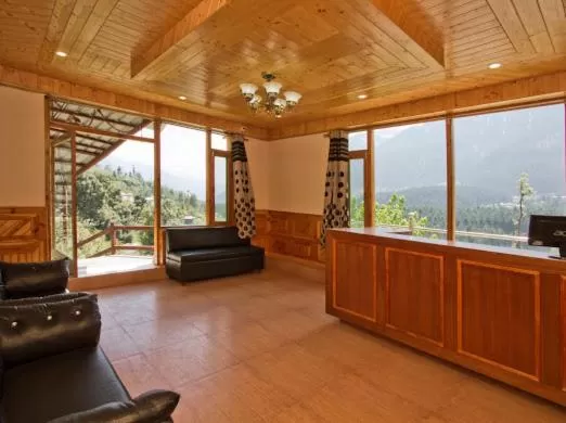 Lobby or reception in Namaste Inn Beas Valley