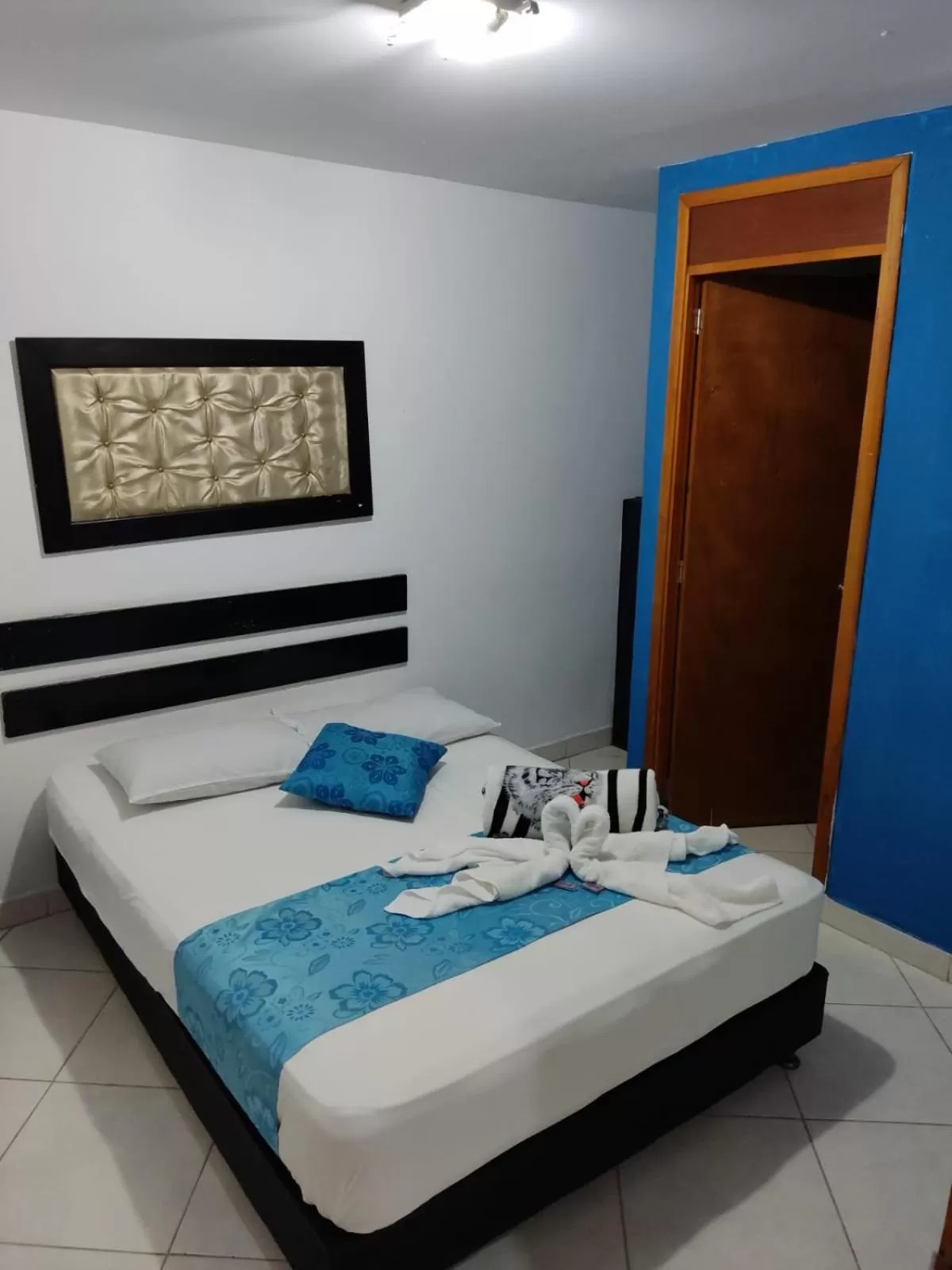 Bed in Hotel Miami Beach