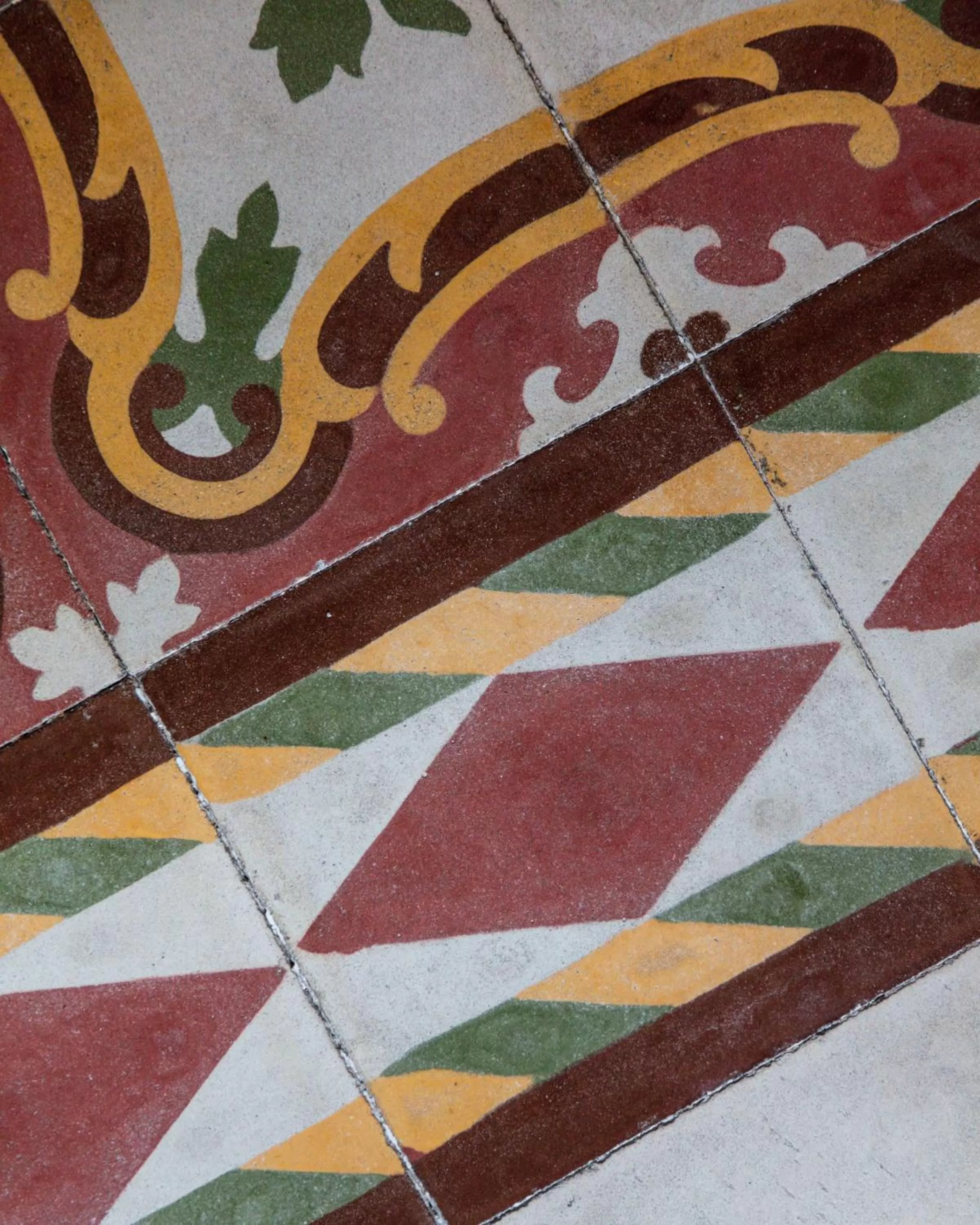 Decorative detail in The 3Cities Auberge