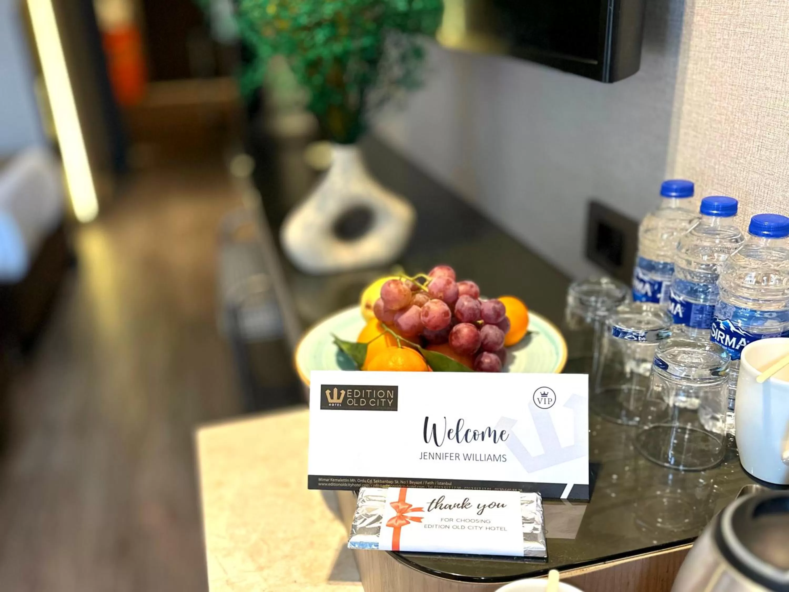 Photo of the whole room in Edition Old City Hotel