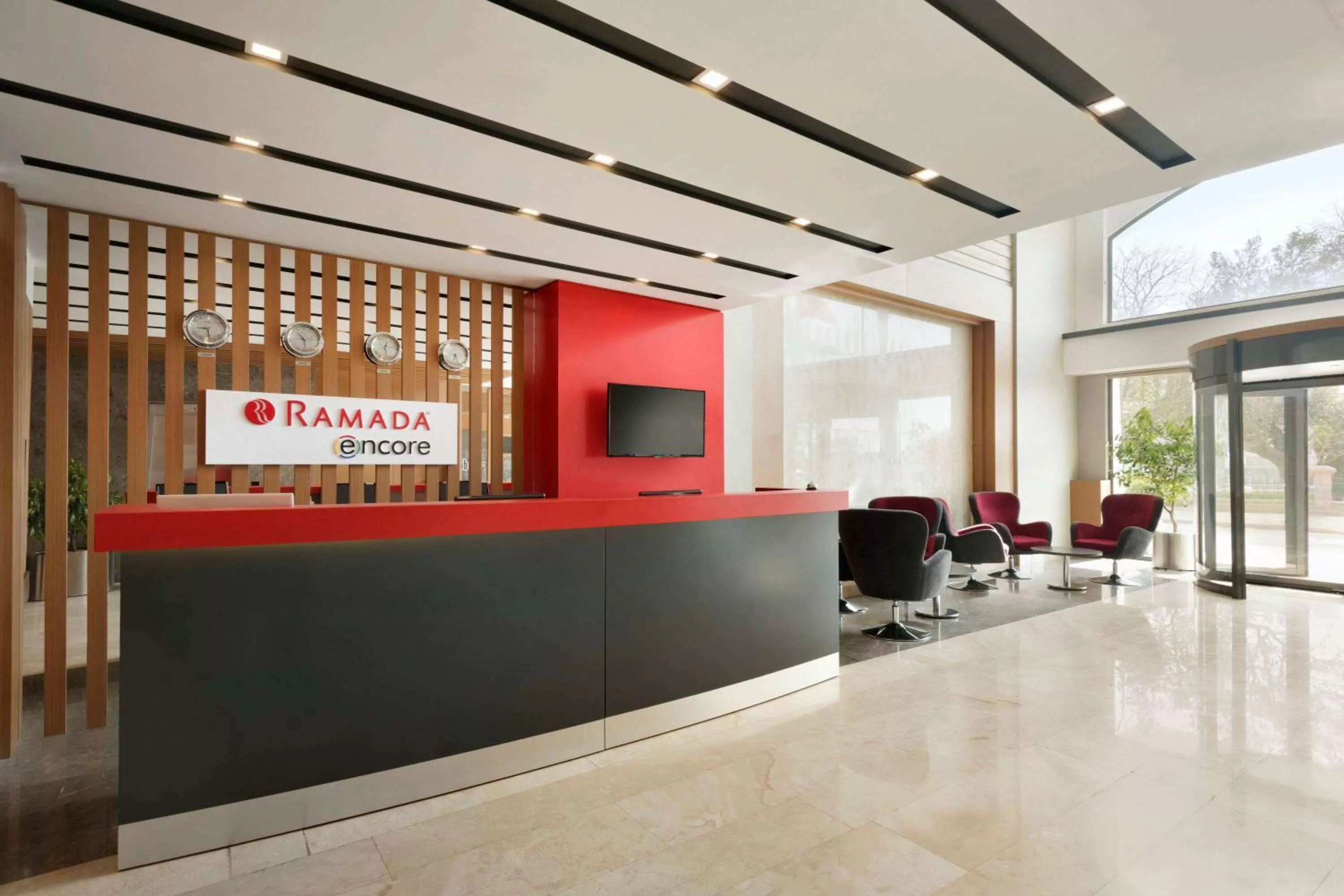 Lobby or reception in Ramada Encore by Wyndham Gebze