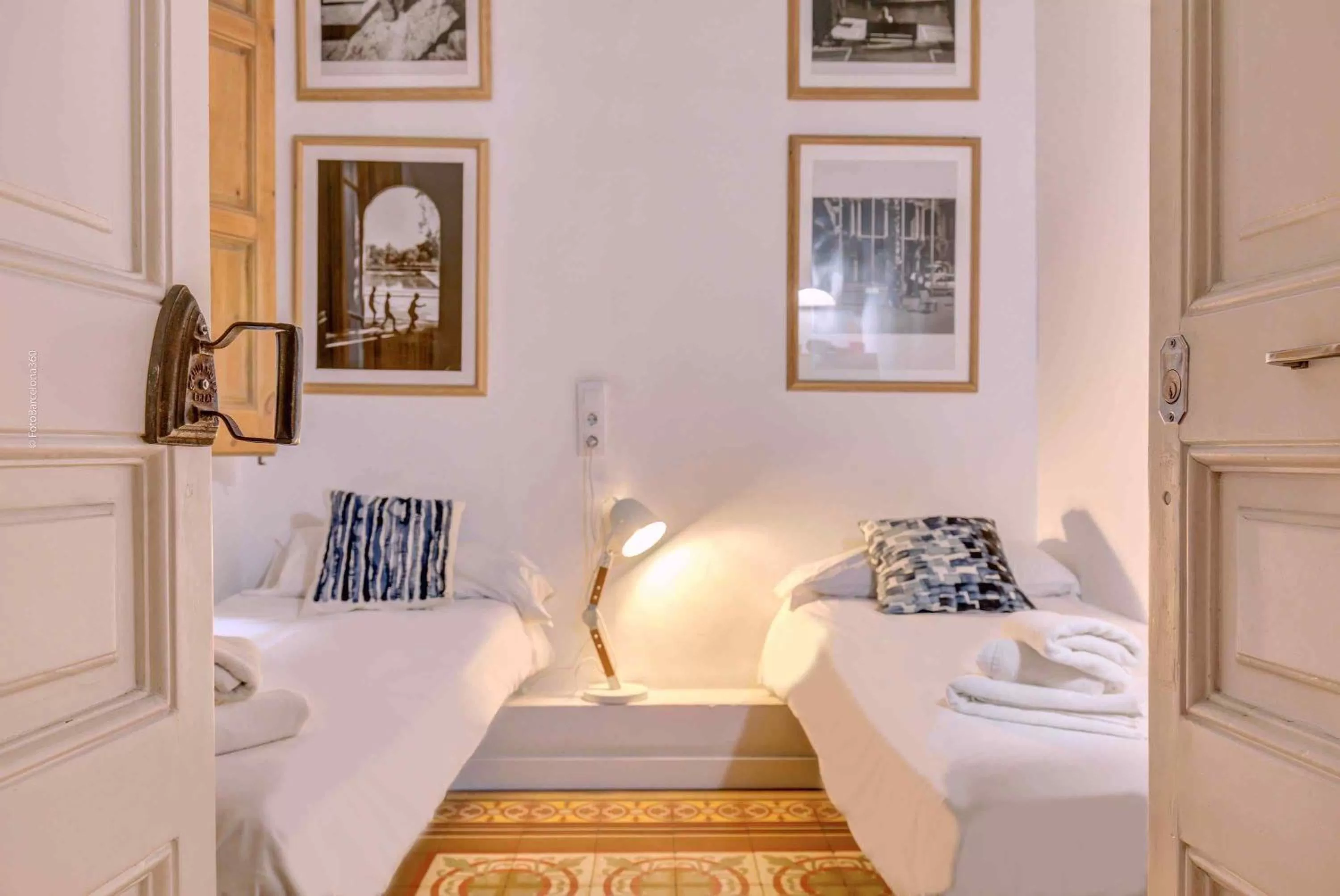 Bedroom, Bed in Factory Suites Barcelona