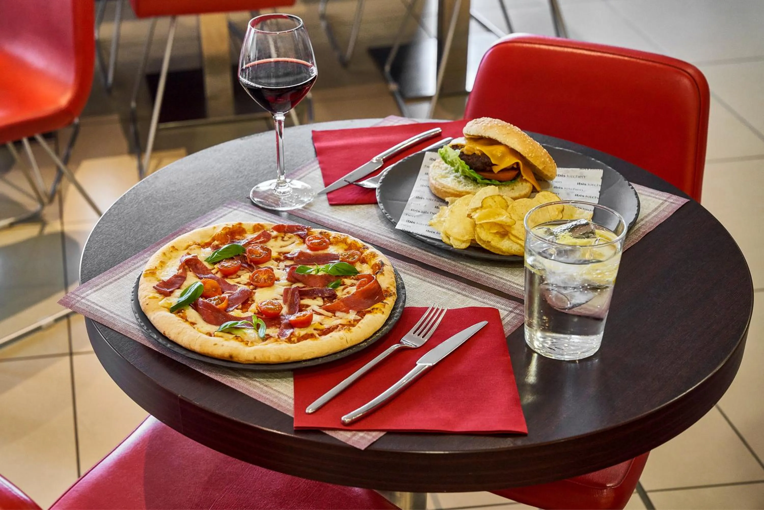 Food and drinks in Ibis Barcelona Meridiana