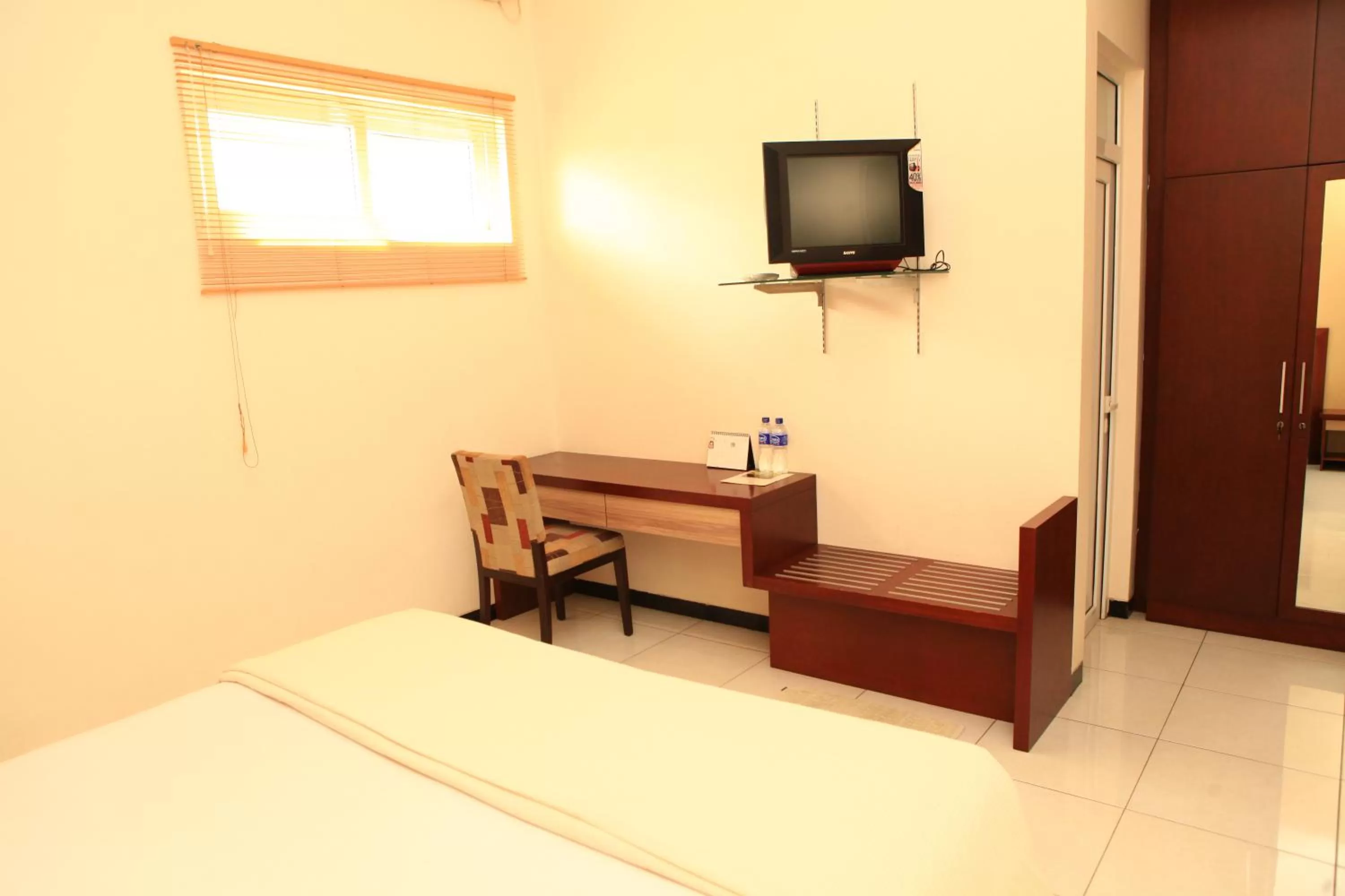 Bed in Arya Graha Semarang