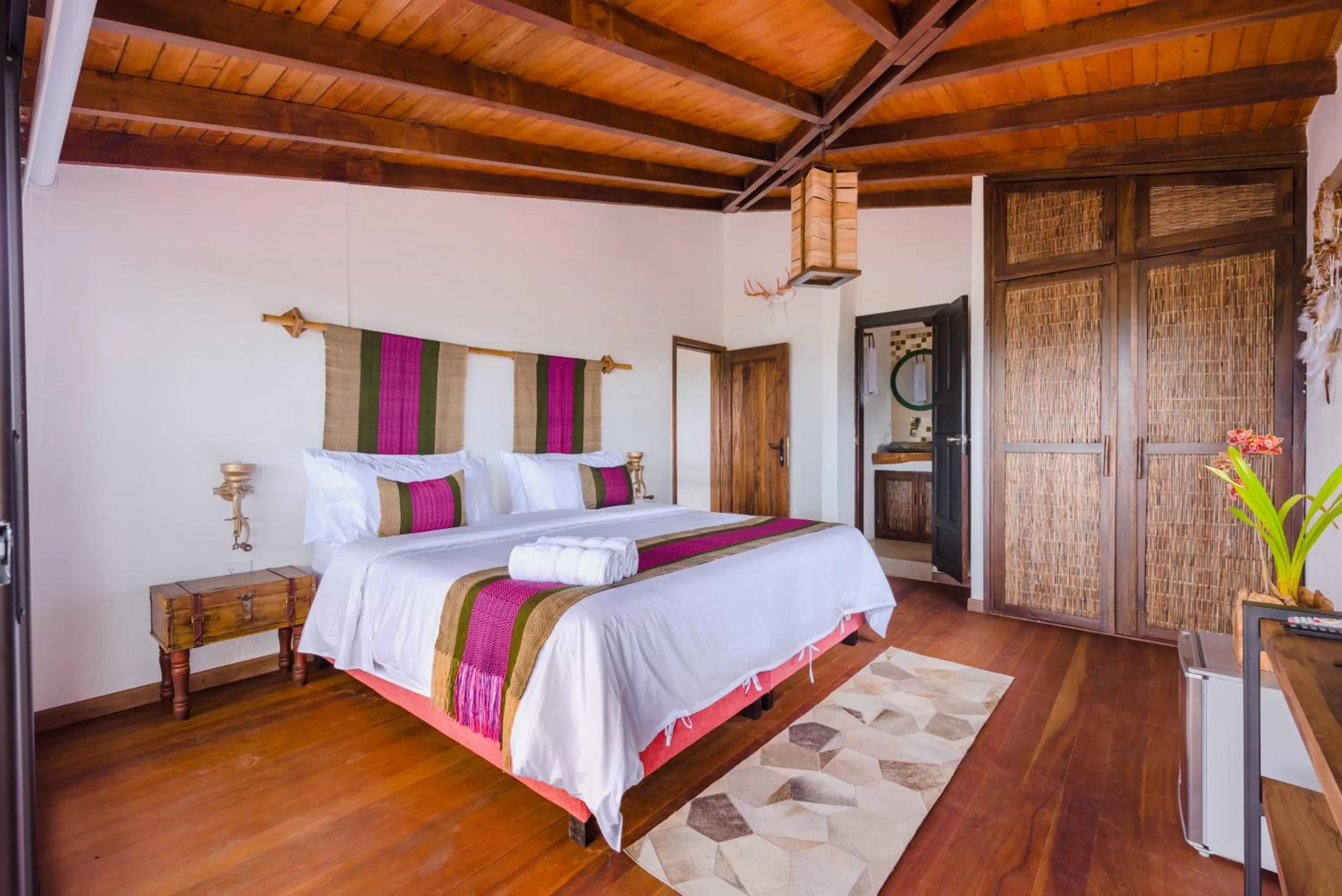 Bed in Hotel Kawa Mountain Retreat