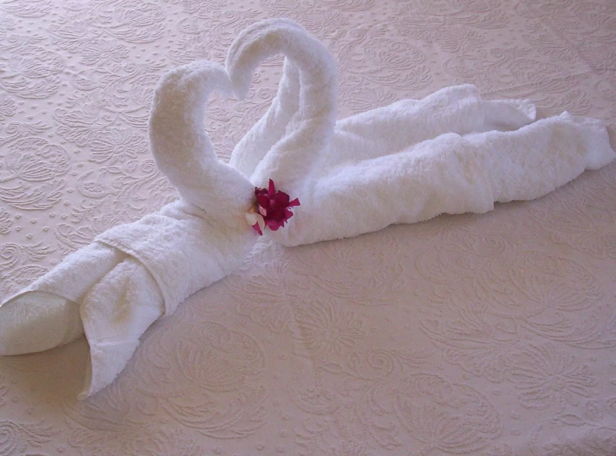 Golfcourse, Bed in The Relax Inn