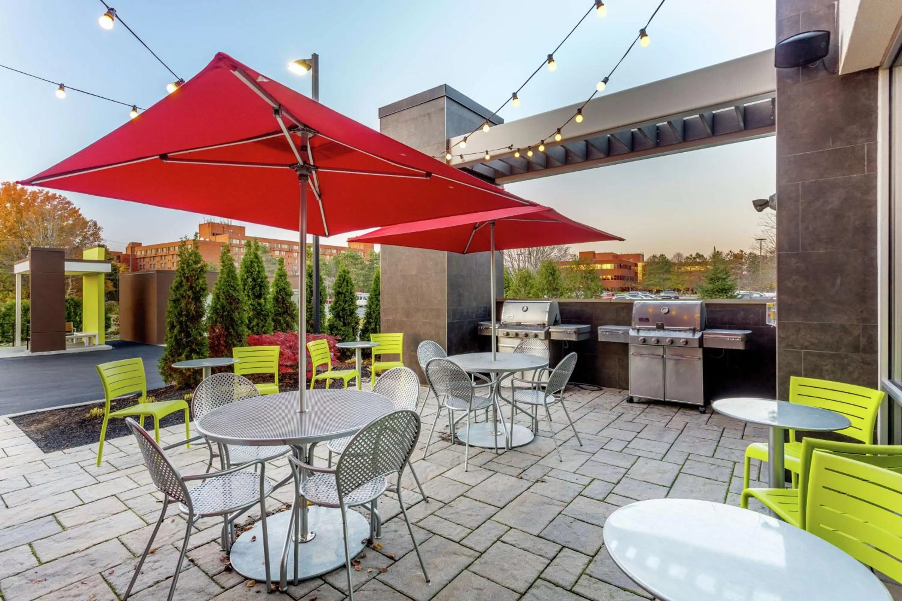 Dining area in Home2 Suites by Hilton Albany Airport/Wolf Rd