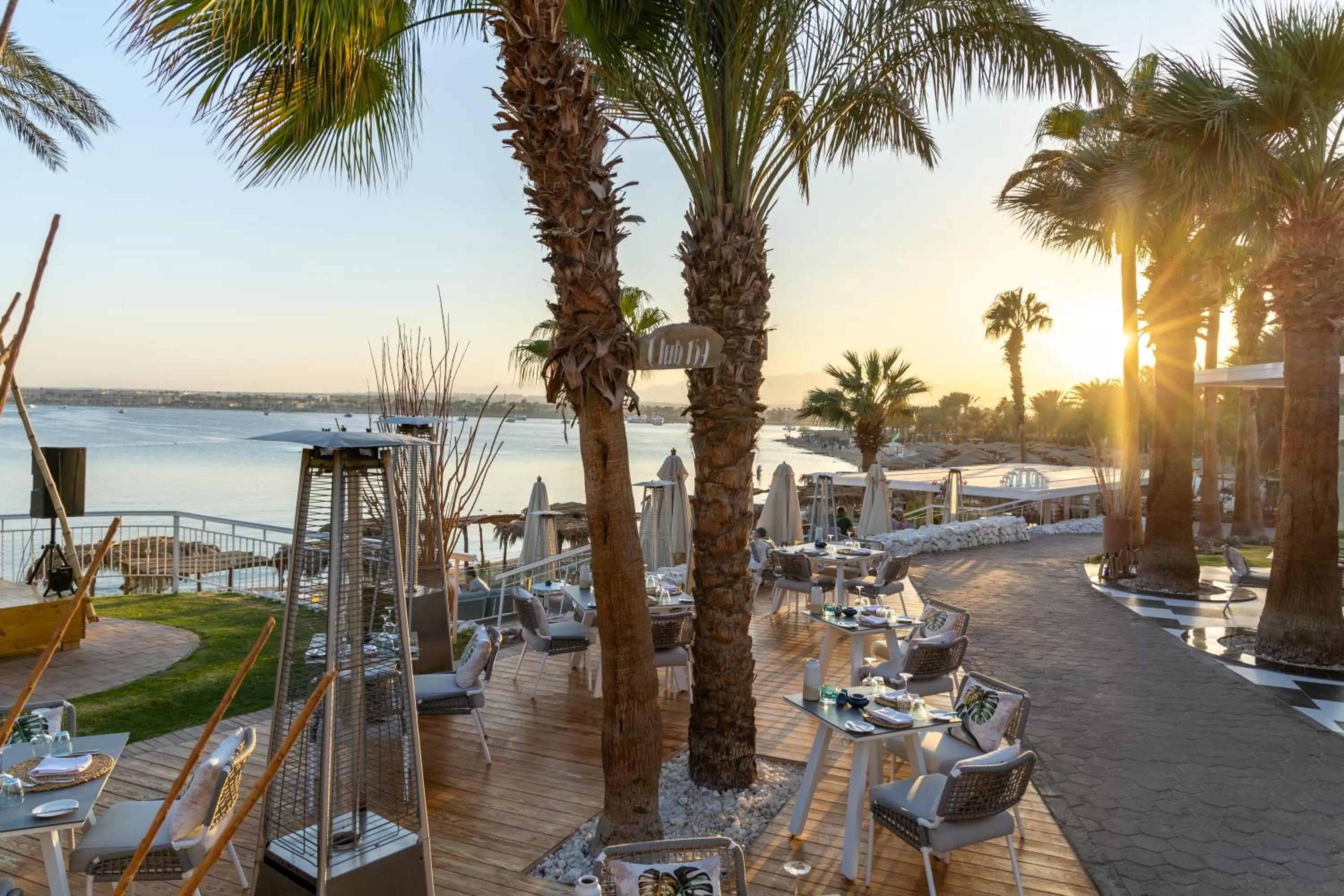 Restaurant/places to eat in Fort Arabesque Resort, Spa & Villas