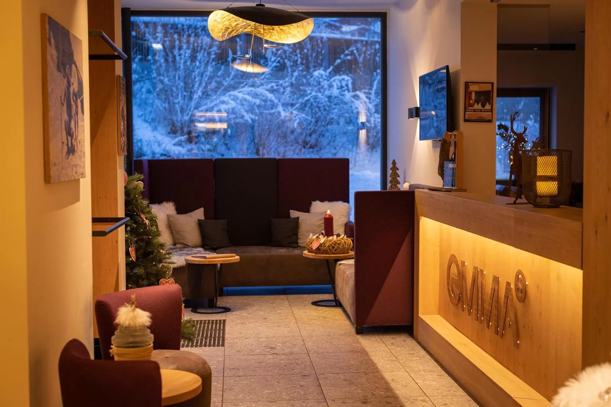 Lobby or reception in Emma Deluxe Aparthotel direkt beim Skibus