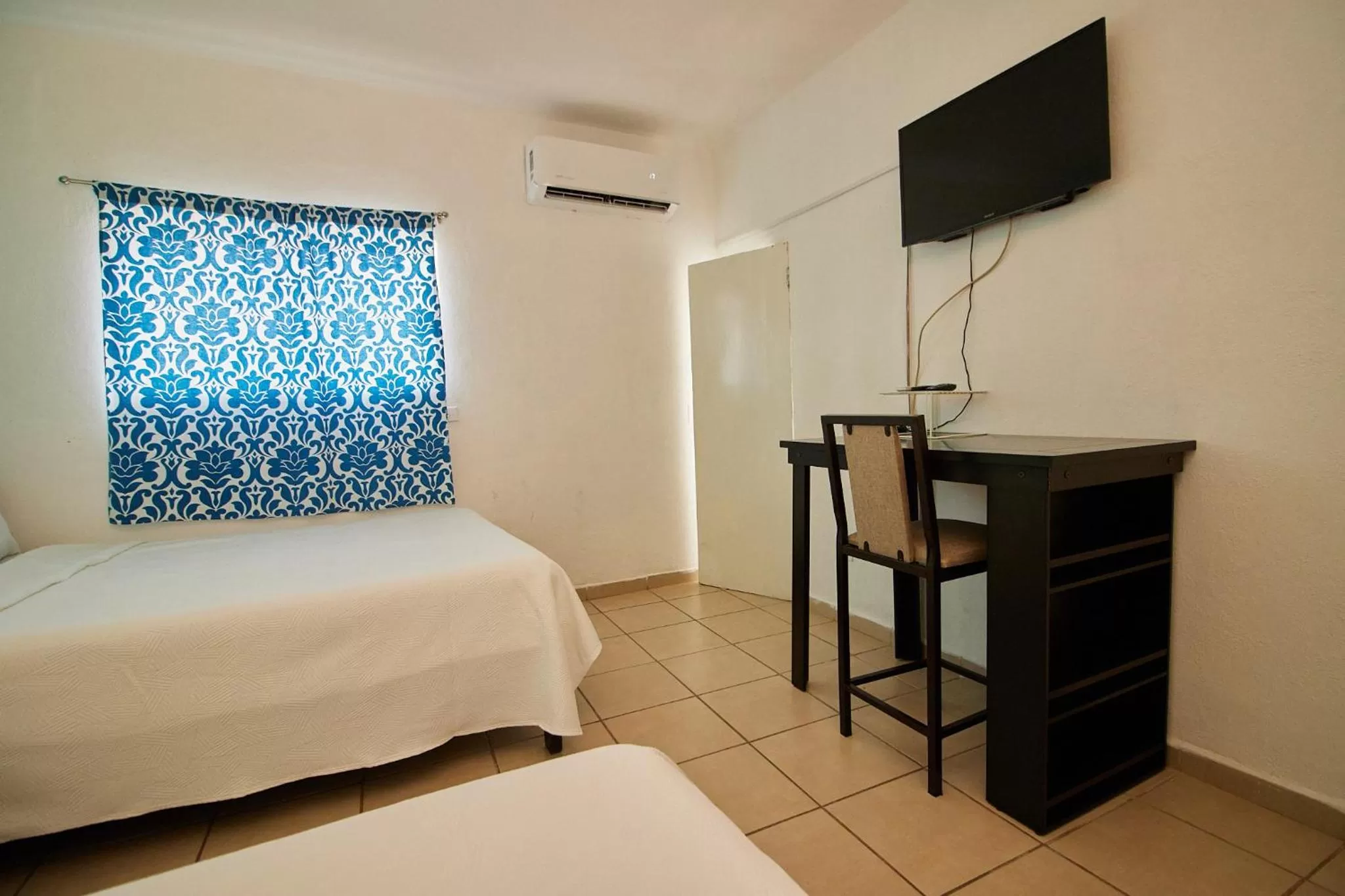 Bed in Hotel Casa Ceci Inn