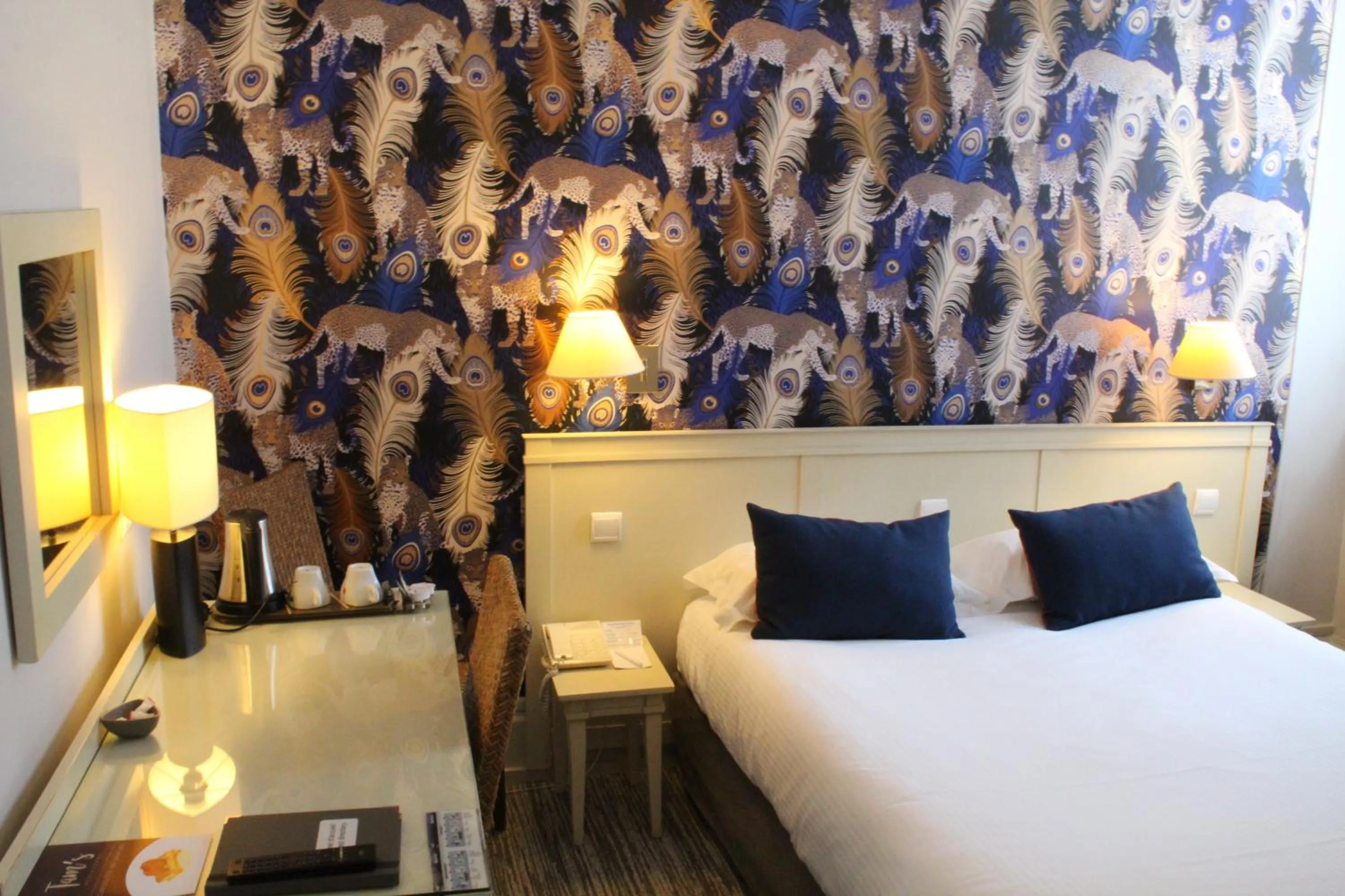 Photo of the whole room, Bed in Best Western de Diane