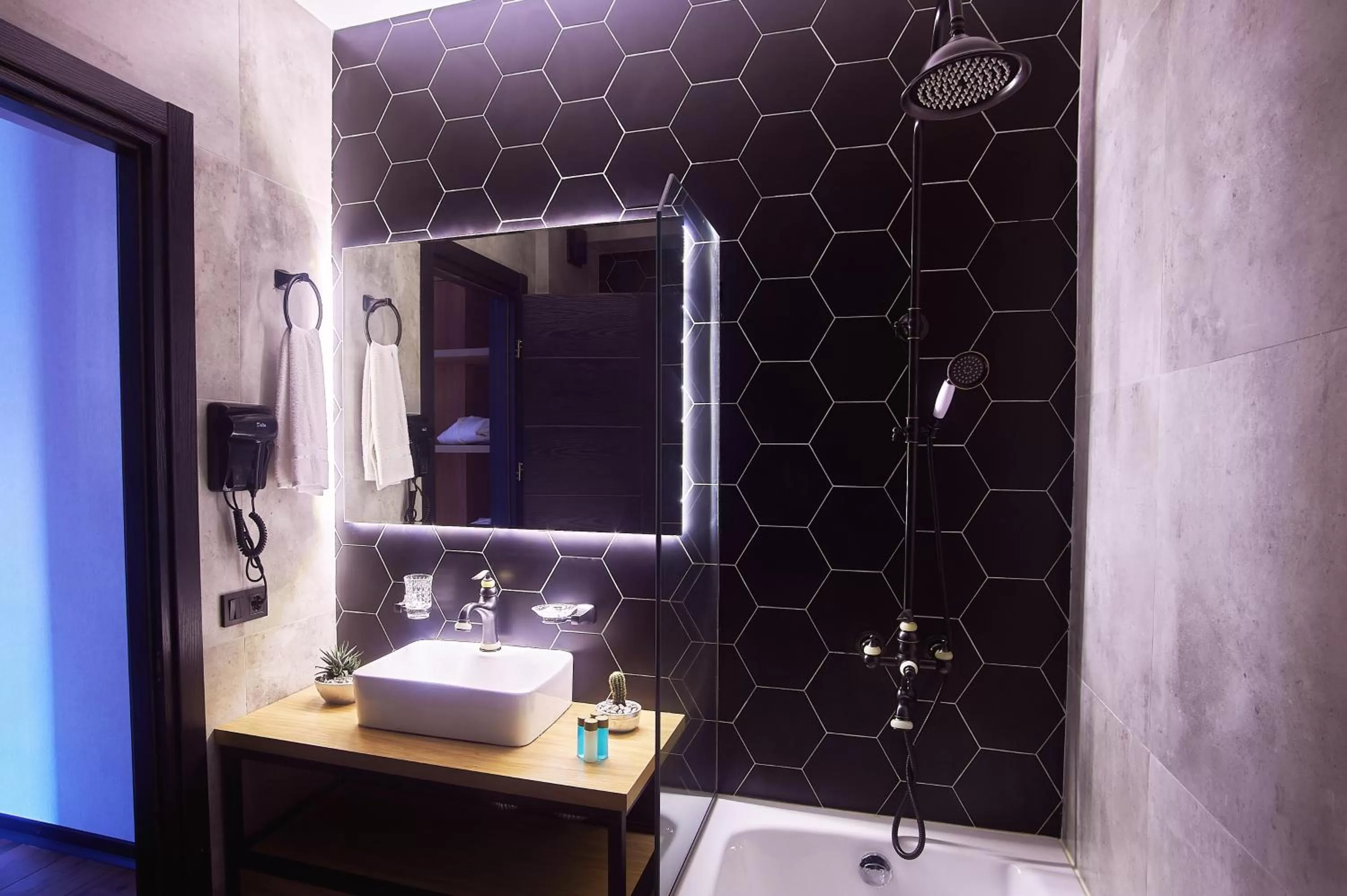 Bathroom in Green Boutique Hotel