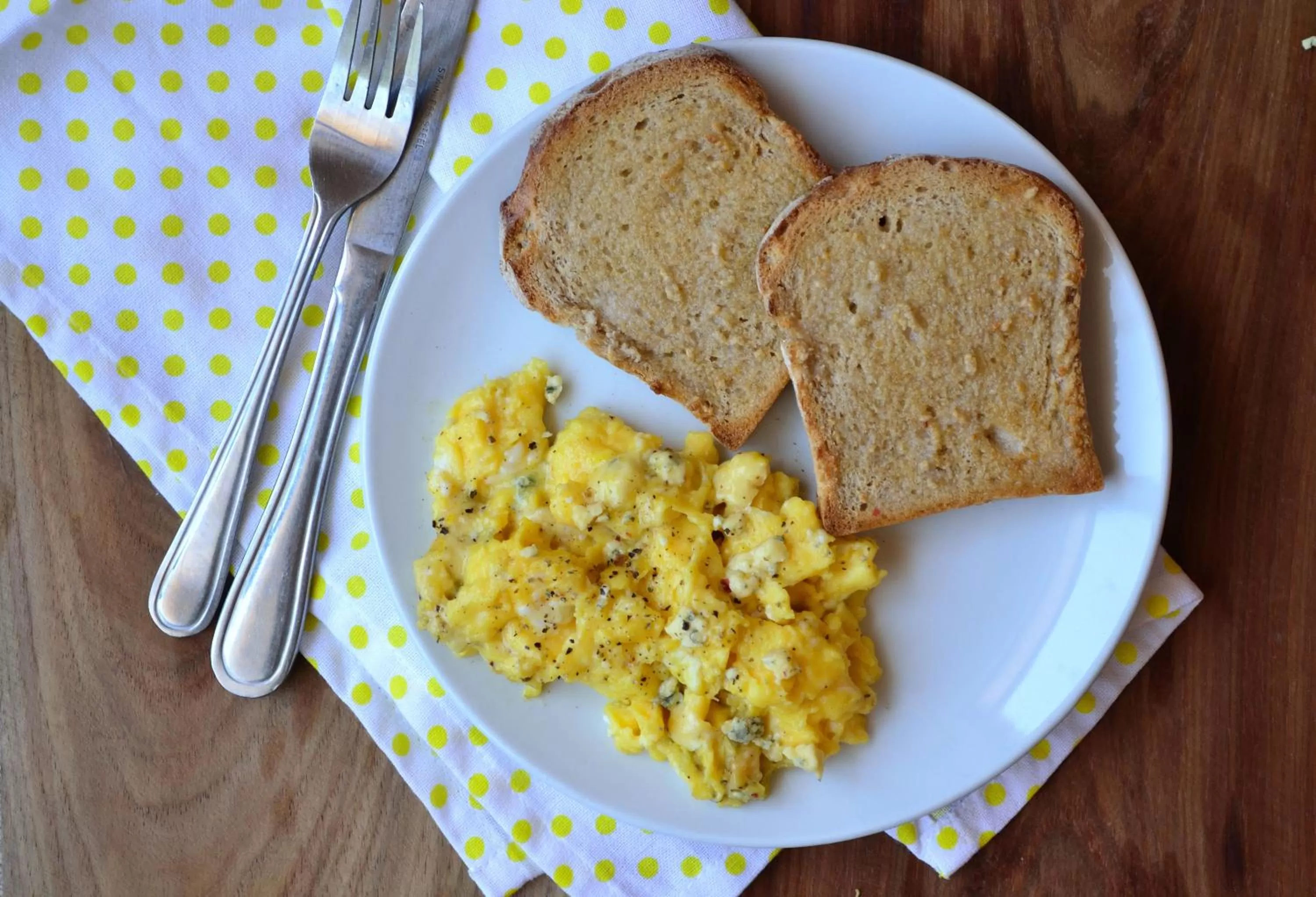Breakfast, Food in ALTO LODGING Centro de Entrenamiento Deportivo y Negocios, a 2 pasos del Aeropuerto JMC, Transporte Incluido