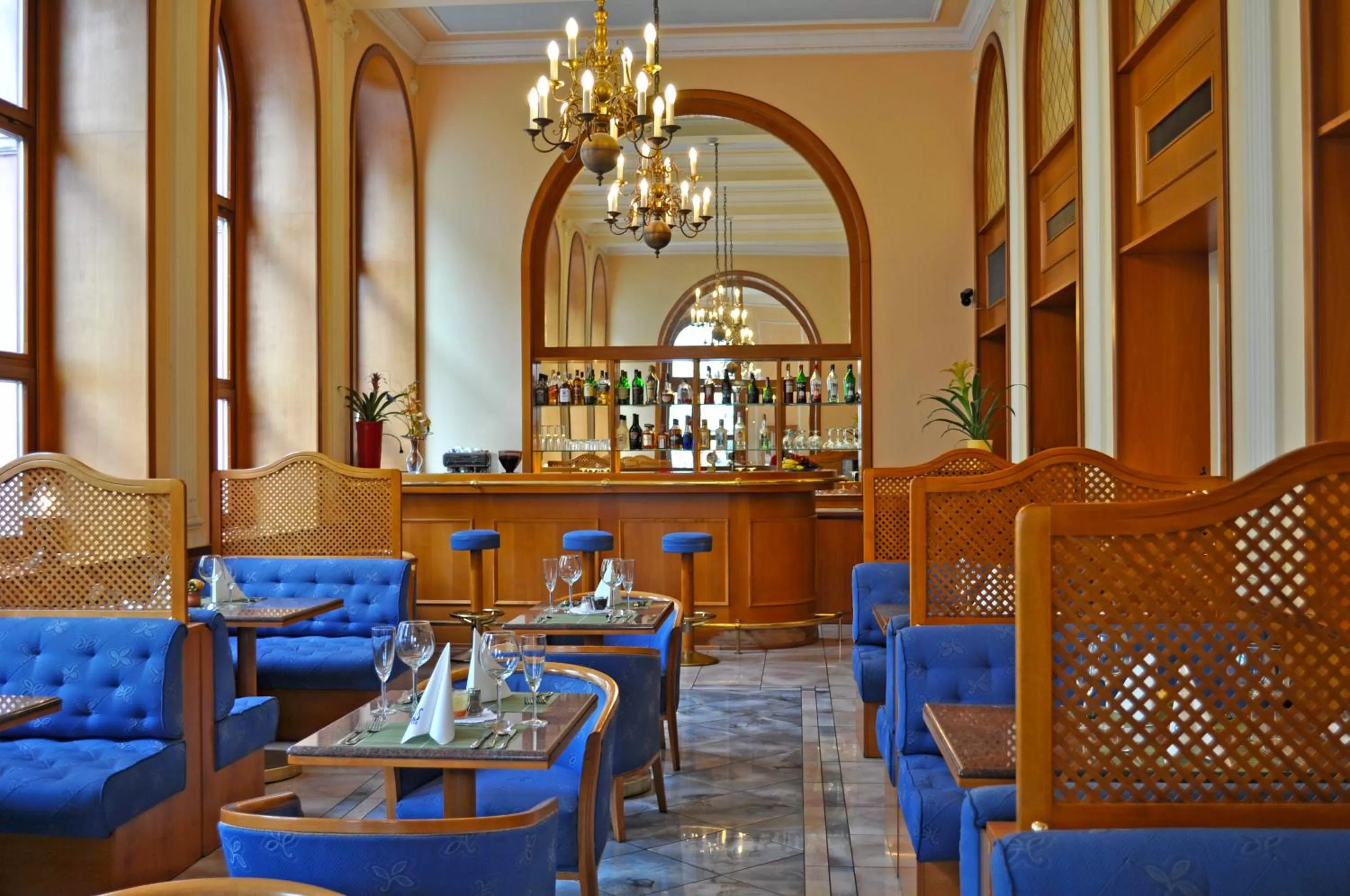 Lounge or bar in Hotel Opera