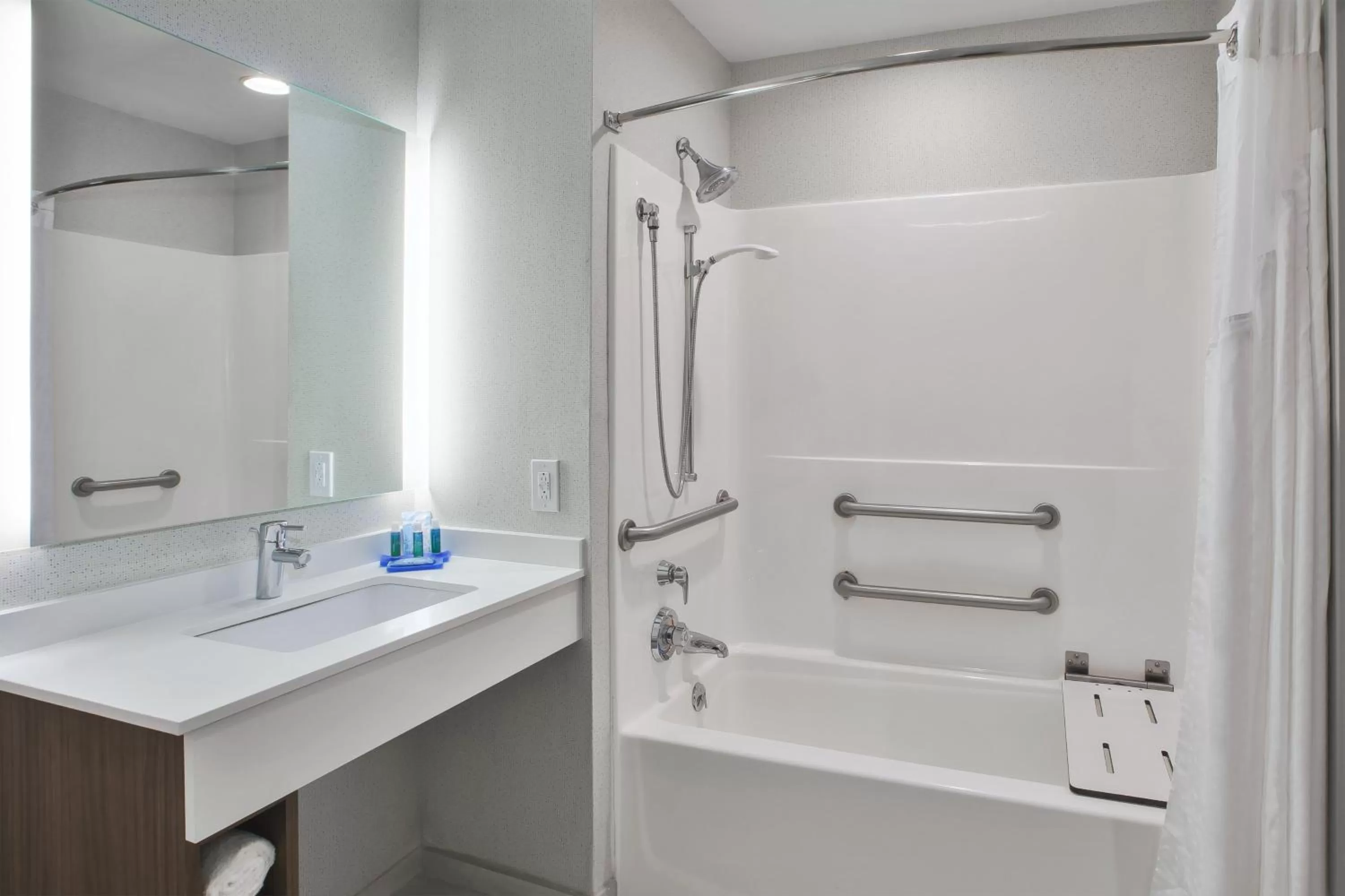 Bathroom in Holiday Inn Express Rochester-Victor by IHG